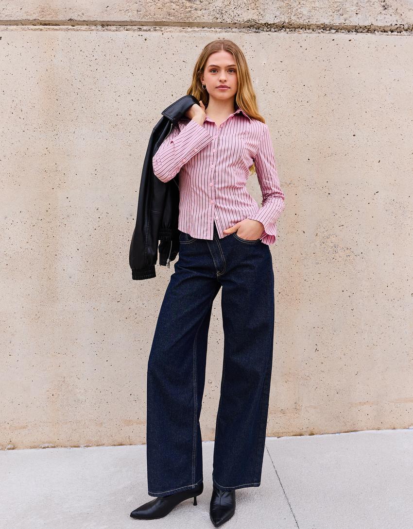 Çan kollu vücuda oturan gömlek-Pembe