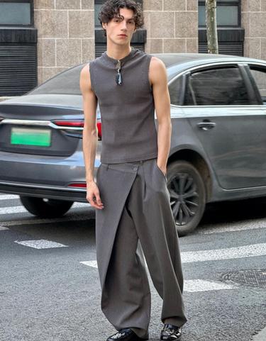 Tailored fit trousers with crossover waist