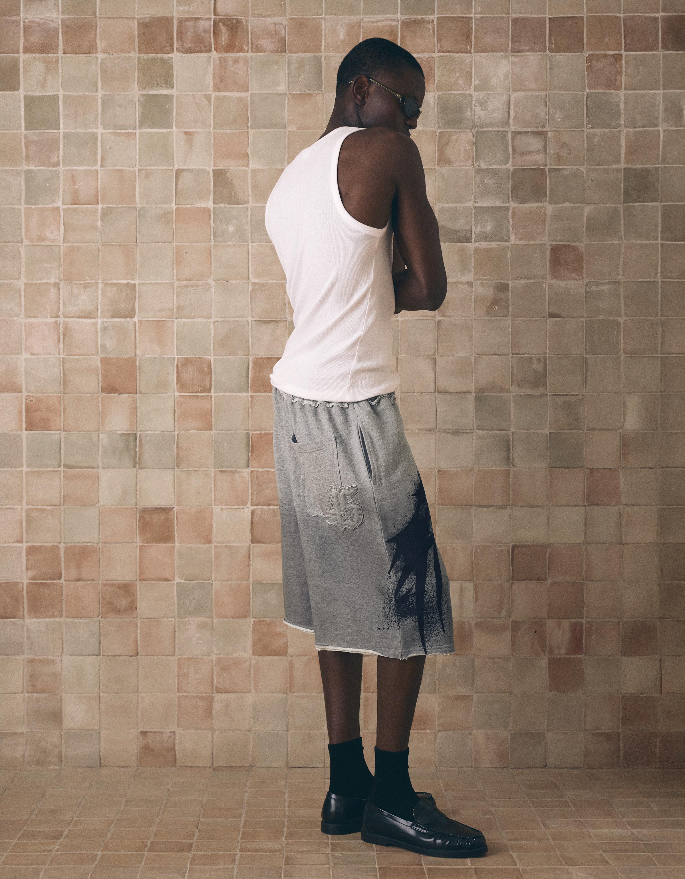 Washed jersey Bermuda shorts with print — Grey