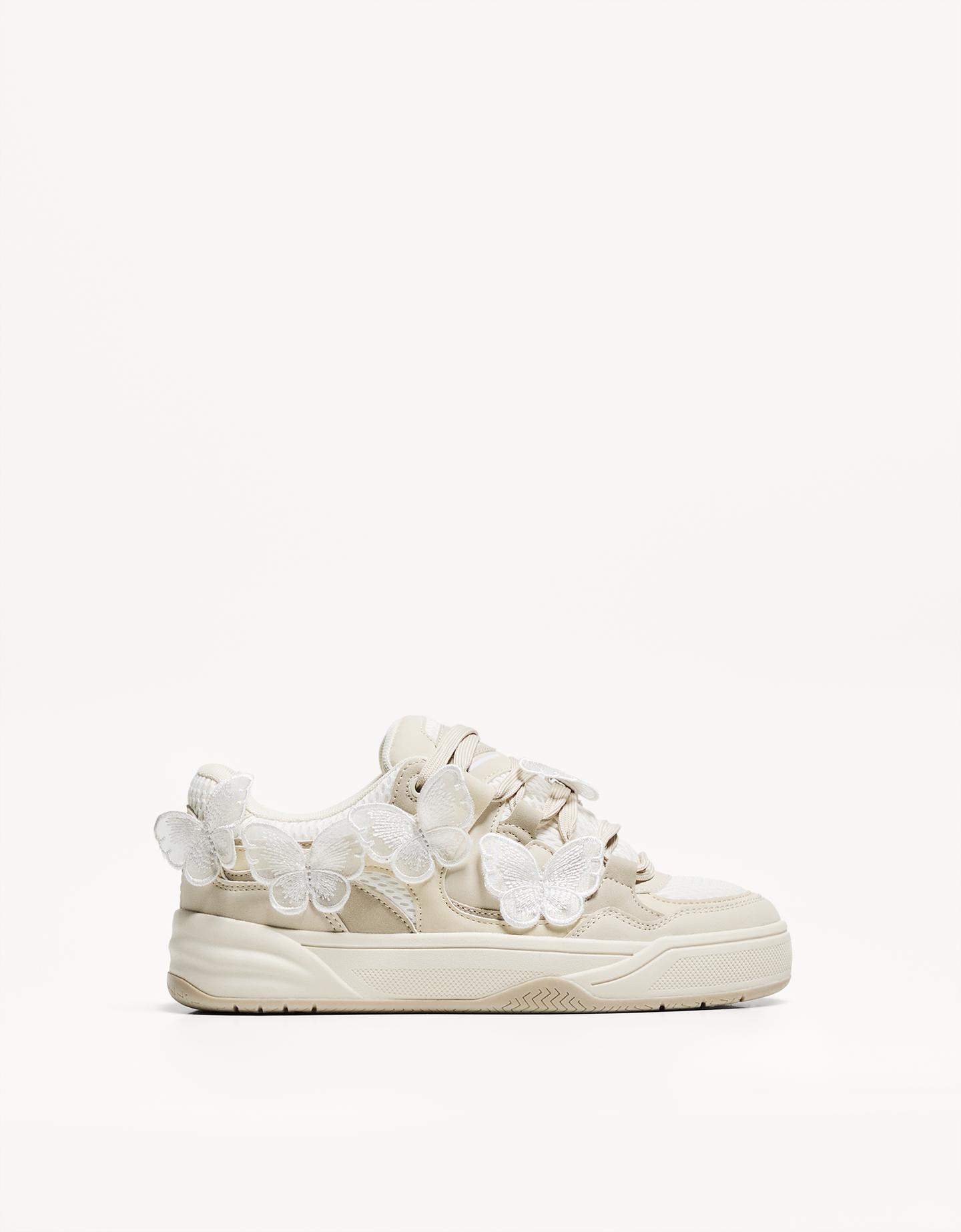 Bershka buty sportowe skater z motylami piaskowy