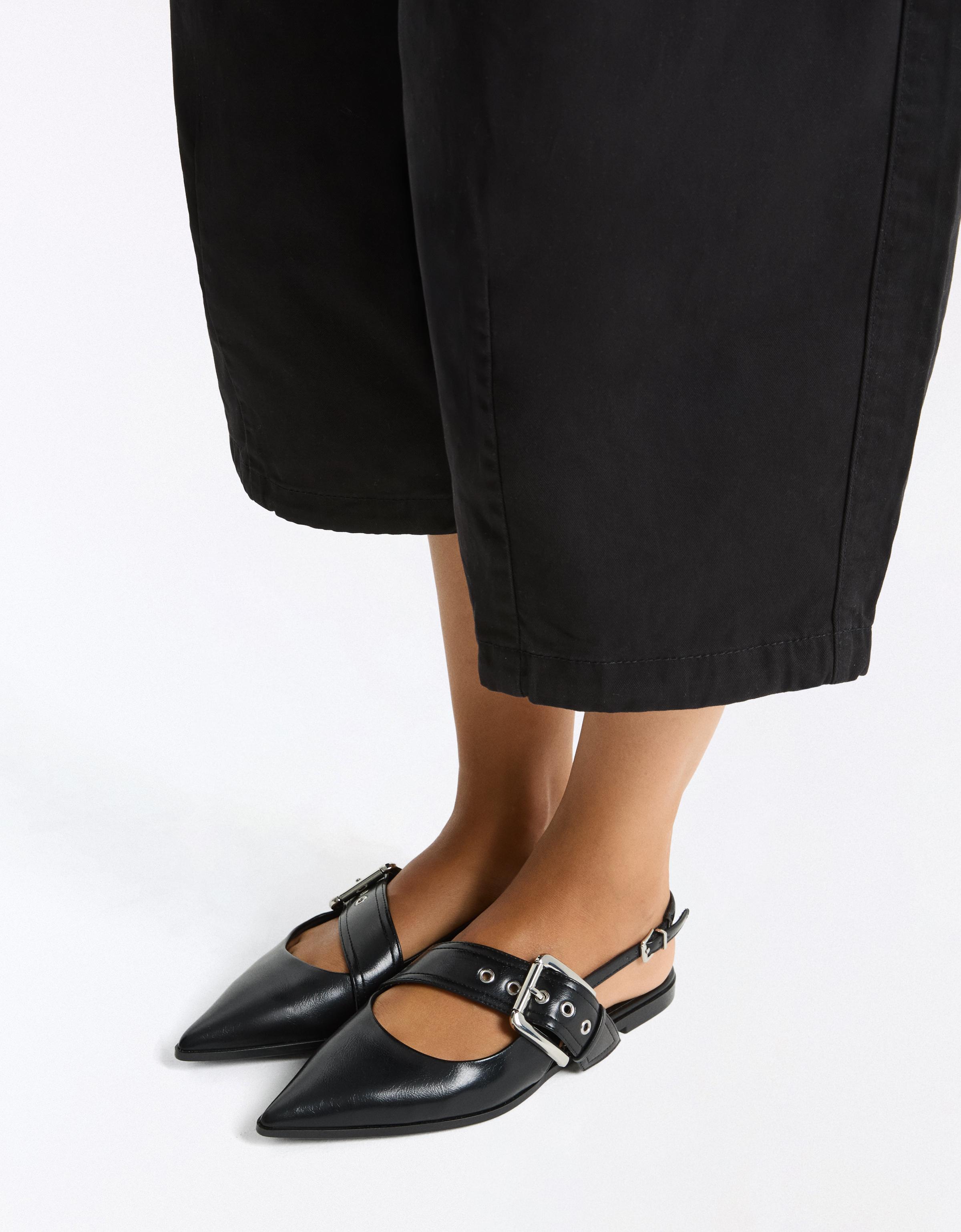 Slingback ballet flats with buckle — BLACK