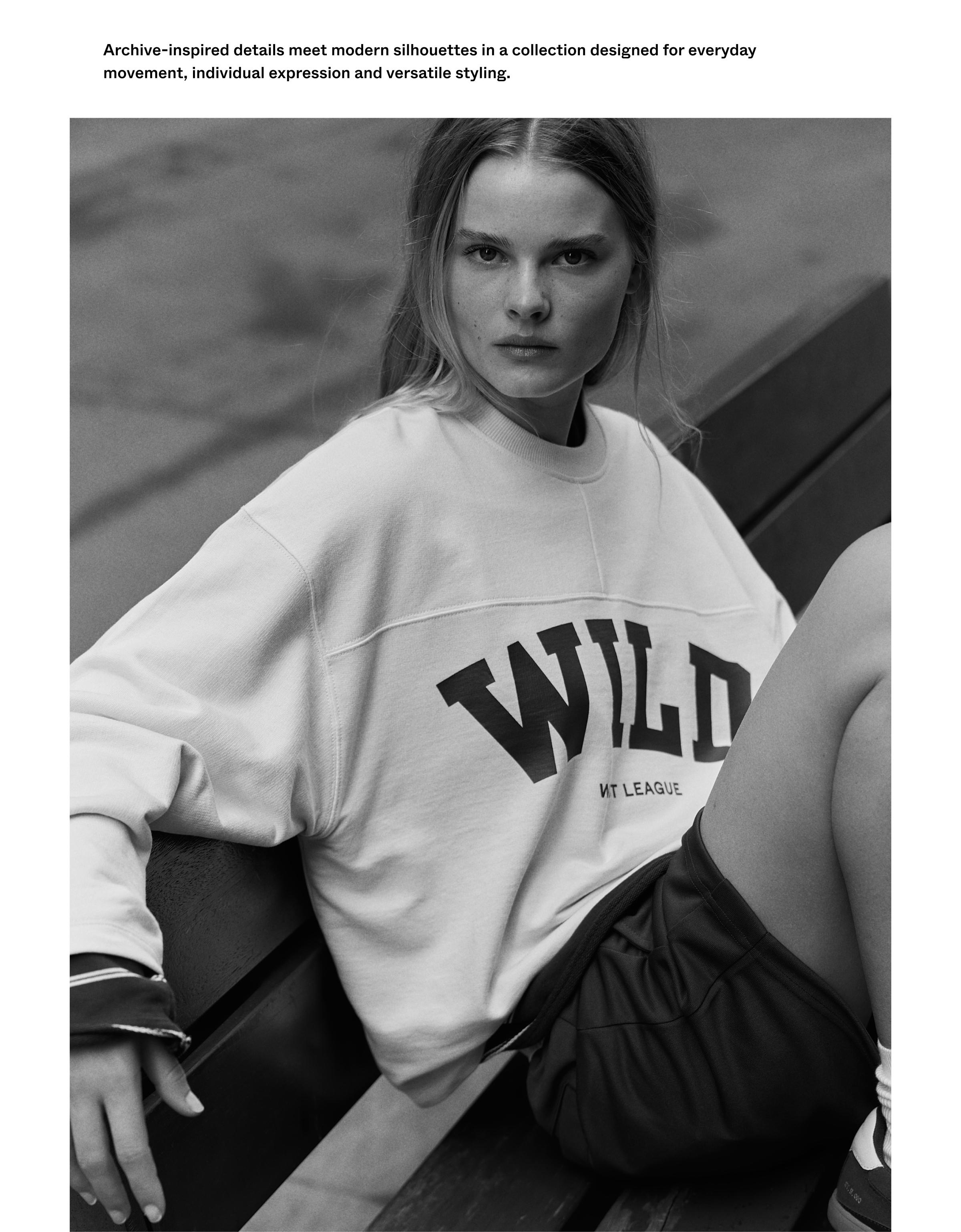 Printed round neck sweatshirt — Off white