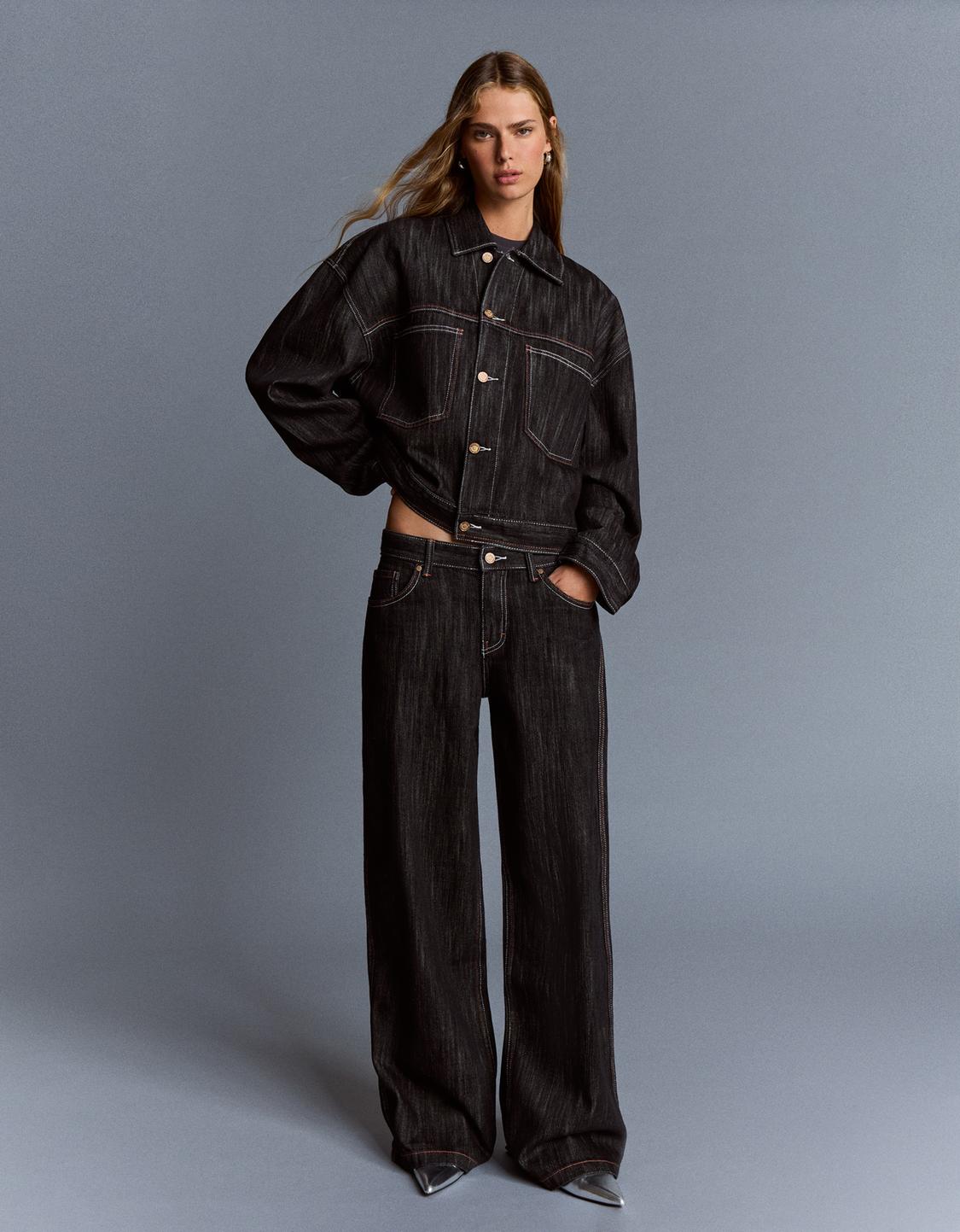Set aus Jeansjacke und Jacquard-Jeans