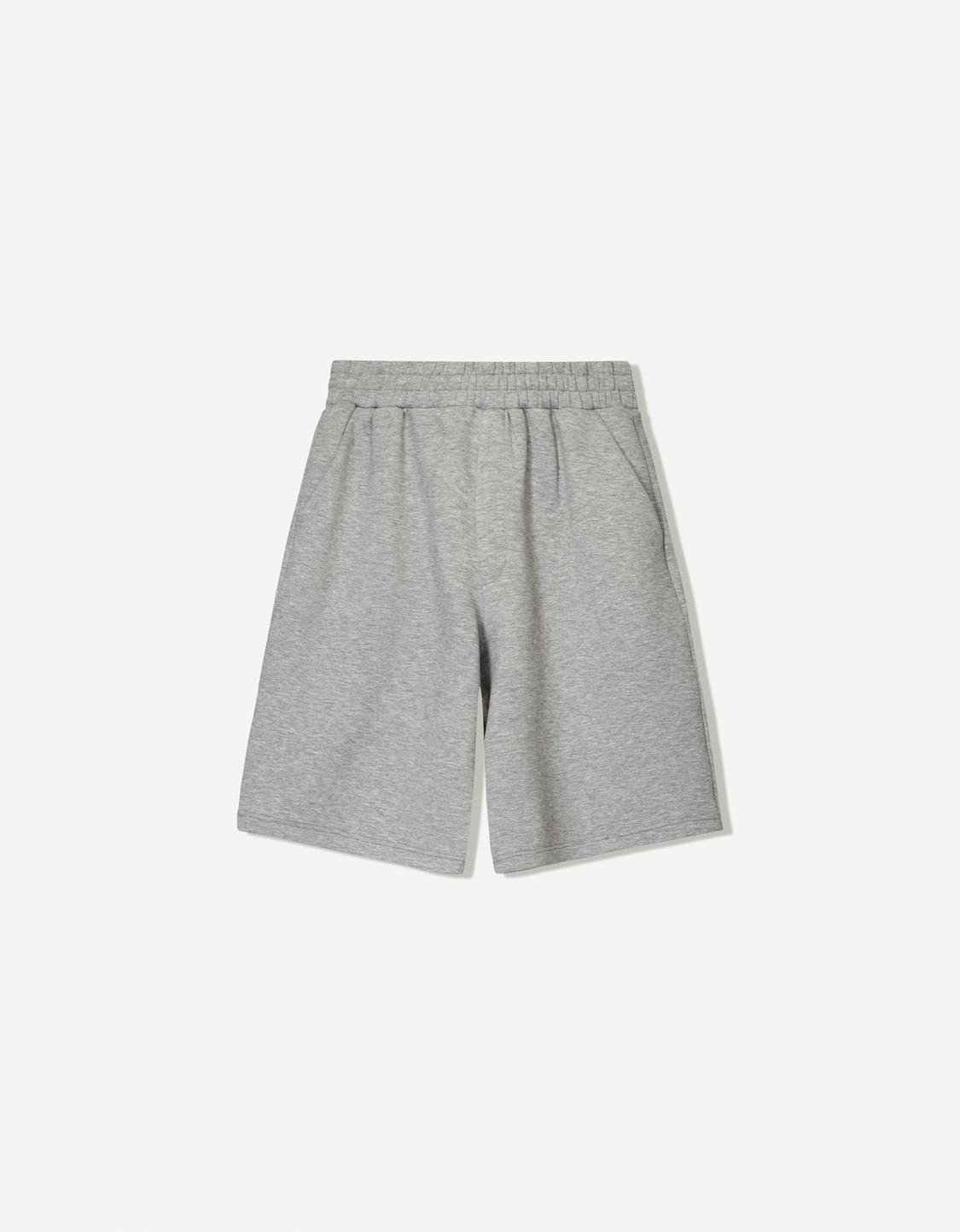 Oversize neoprene-effect Bermuda shorts