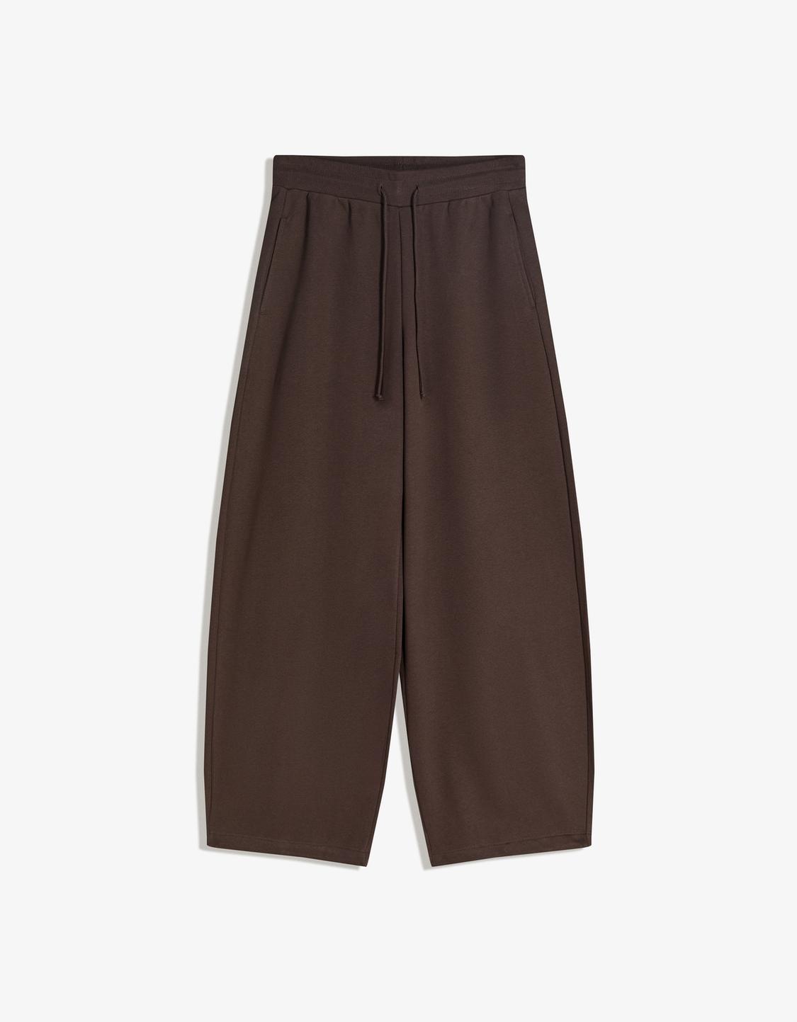 Pantalon en molleton coupe barrel à stoppeurs