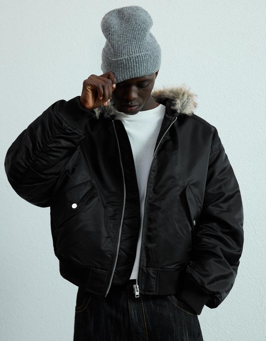 Blouson technique col fausse fourrure-Noir