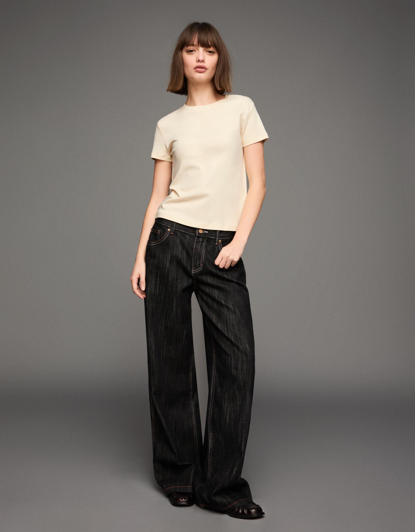 Bershka koszulka z krótkim rękawem z grubej bawełny beżowy