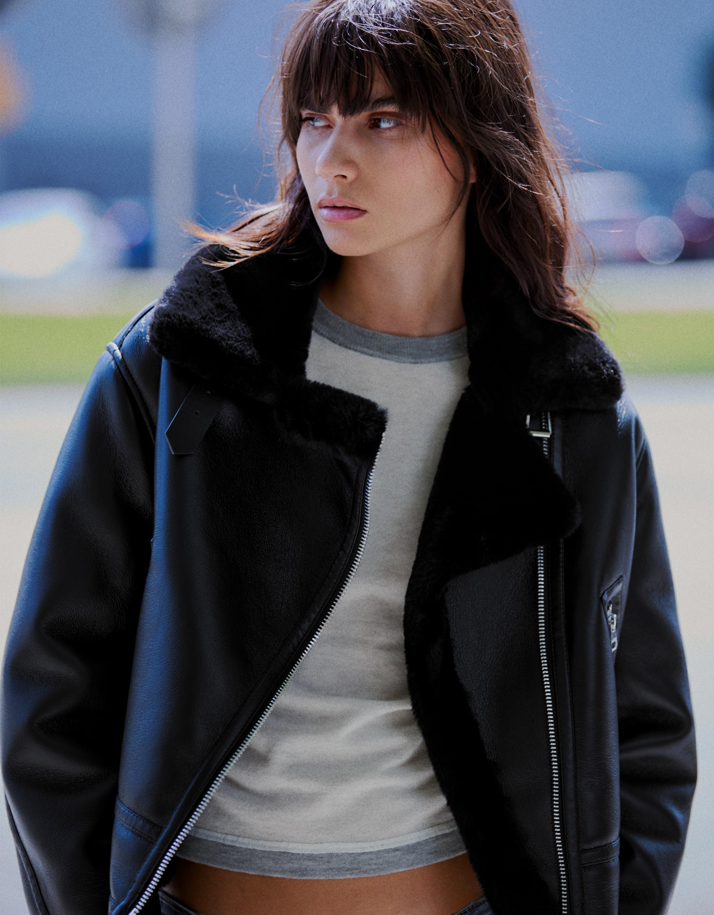 Cropped double-faced biker jacket — Black