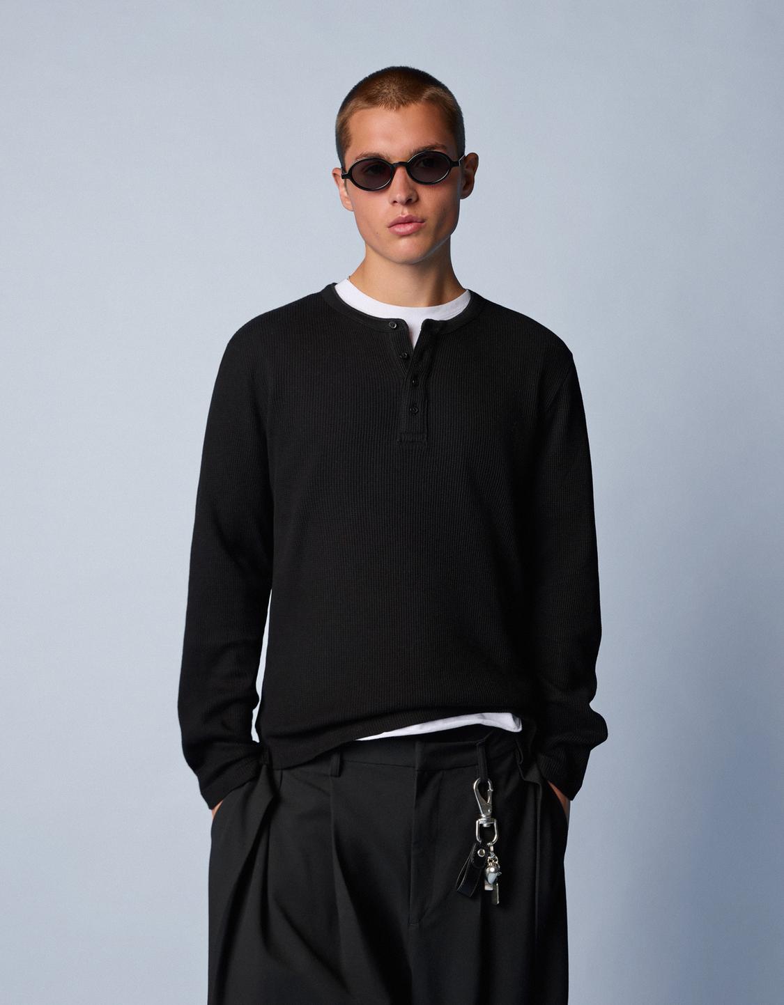 Camiseta manga longa henley slim fit