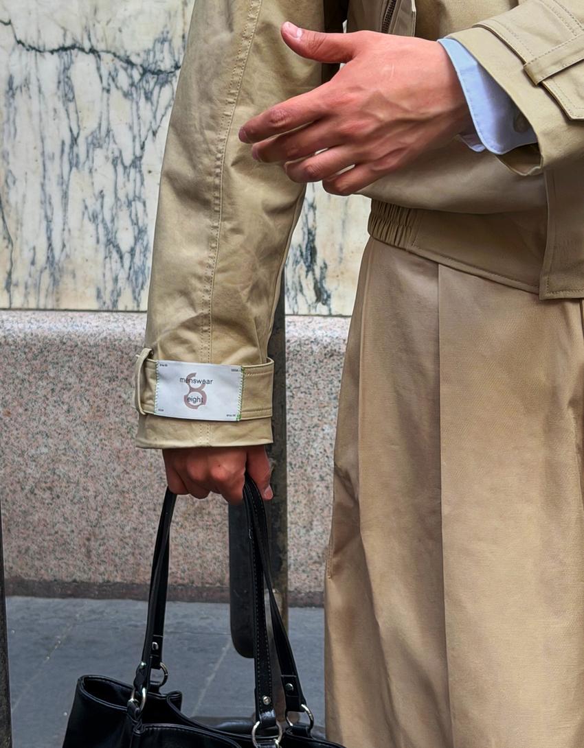 Kurzer Trenchcoat-Camel