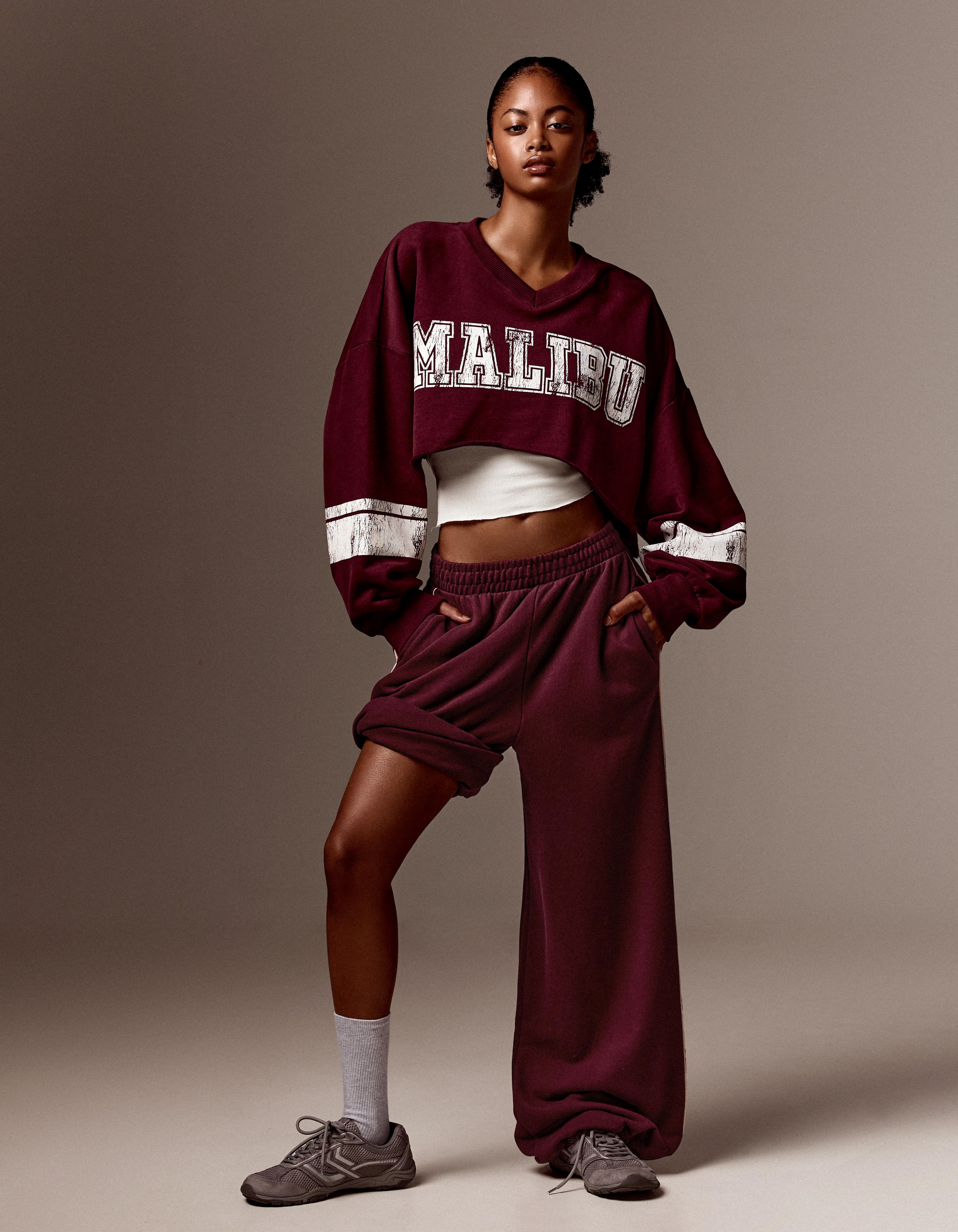 Dancer plush joggers — Maroon