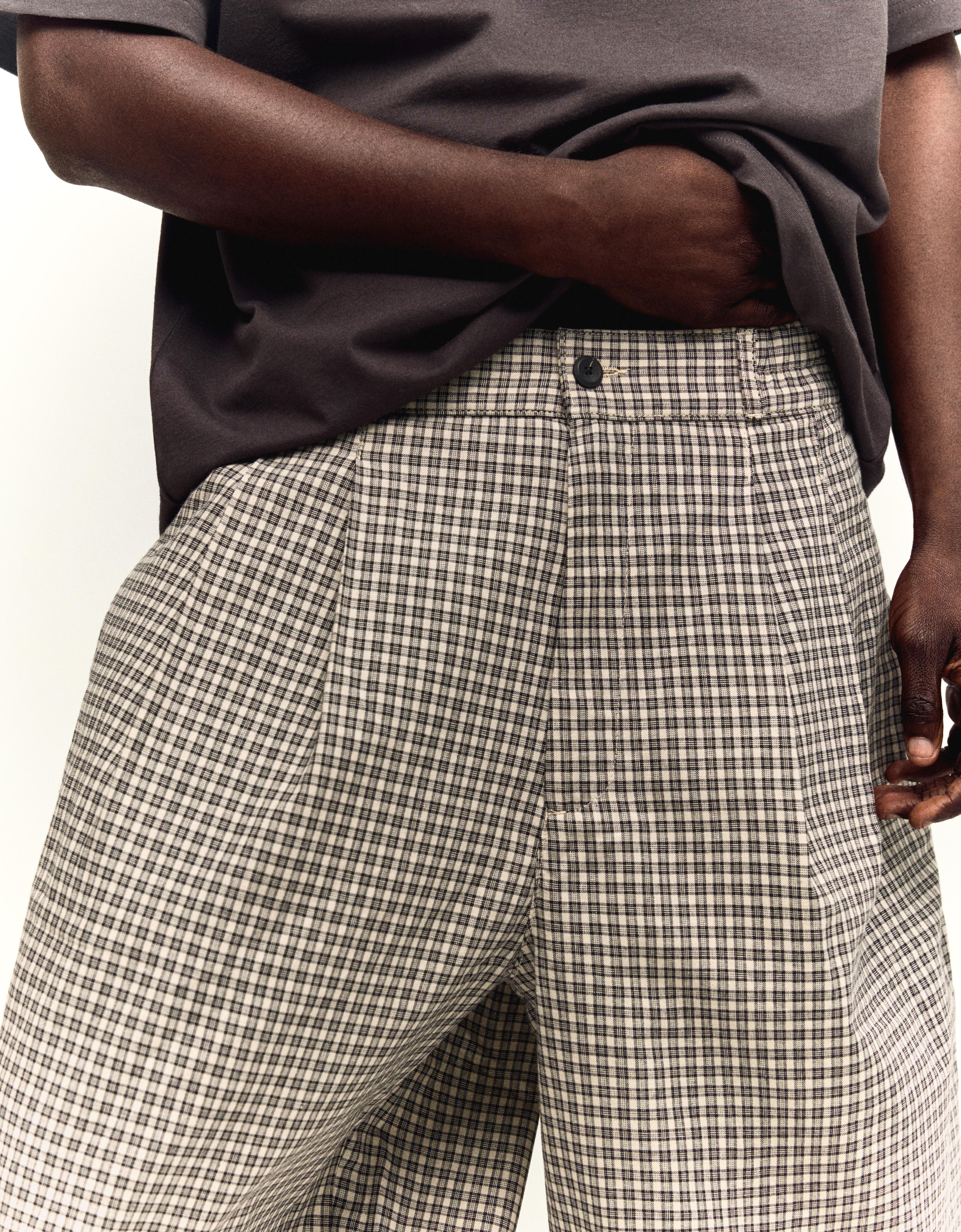 Checked baggy Bermuda shorts — Black