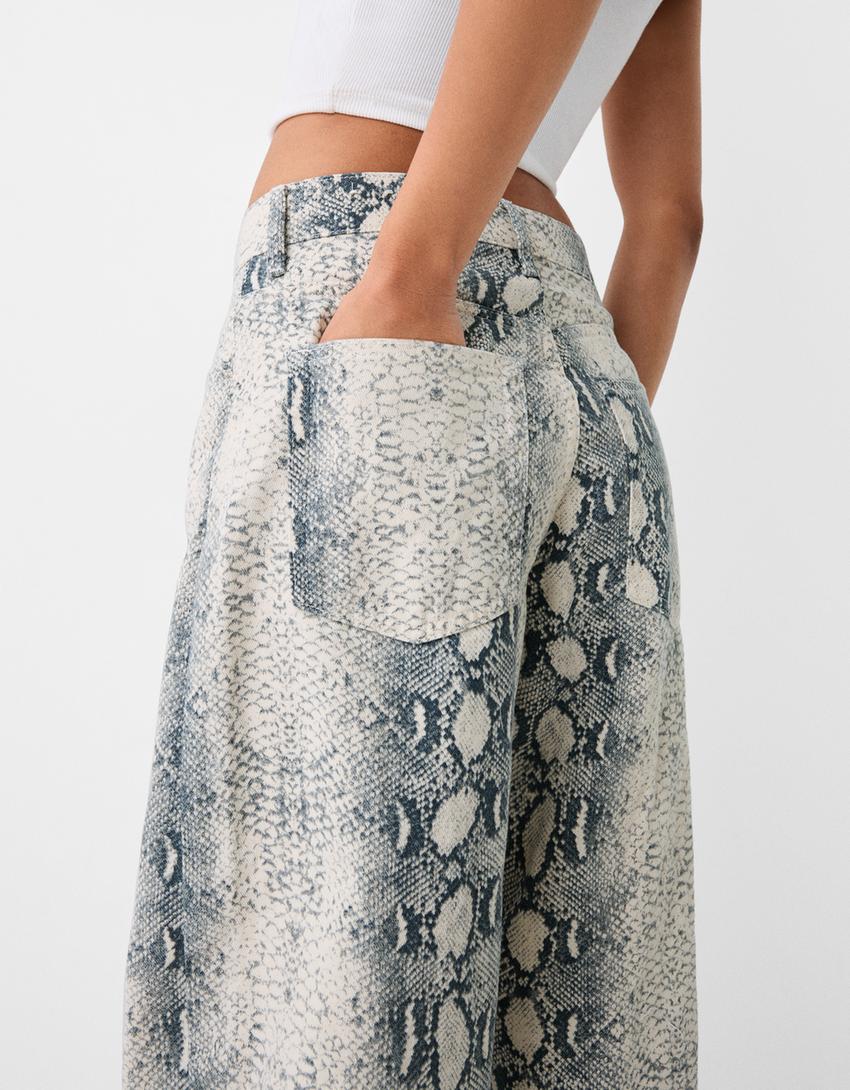 بنطال جينز بقصّة بالون وطبعة حيوانية-رمادي-5