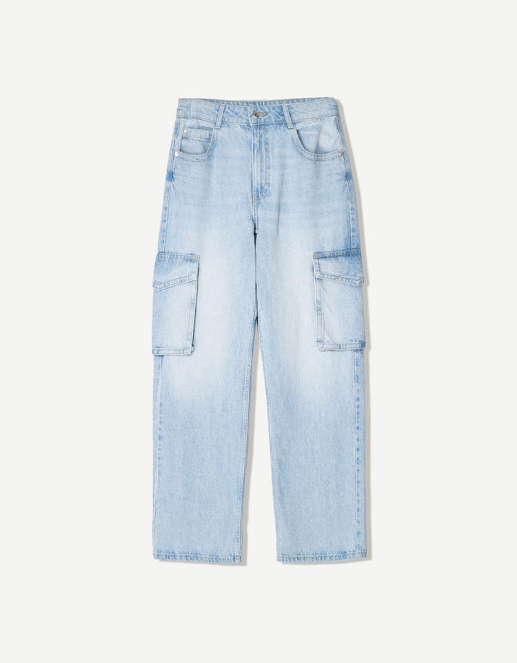 Straight-leg cargo jeans
