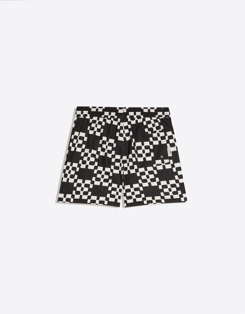 Printed boxy fit swimming trunks-White / Black