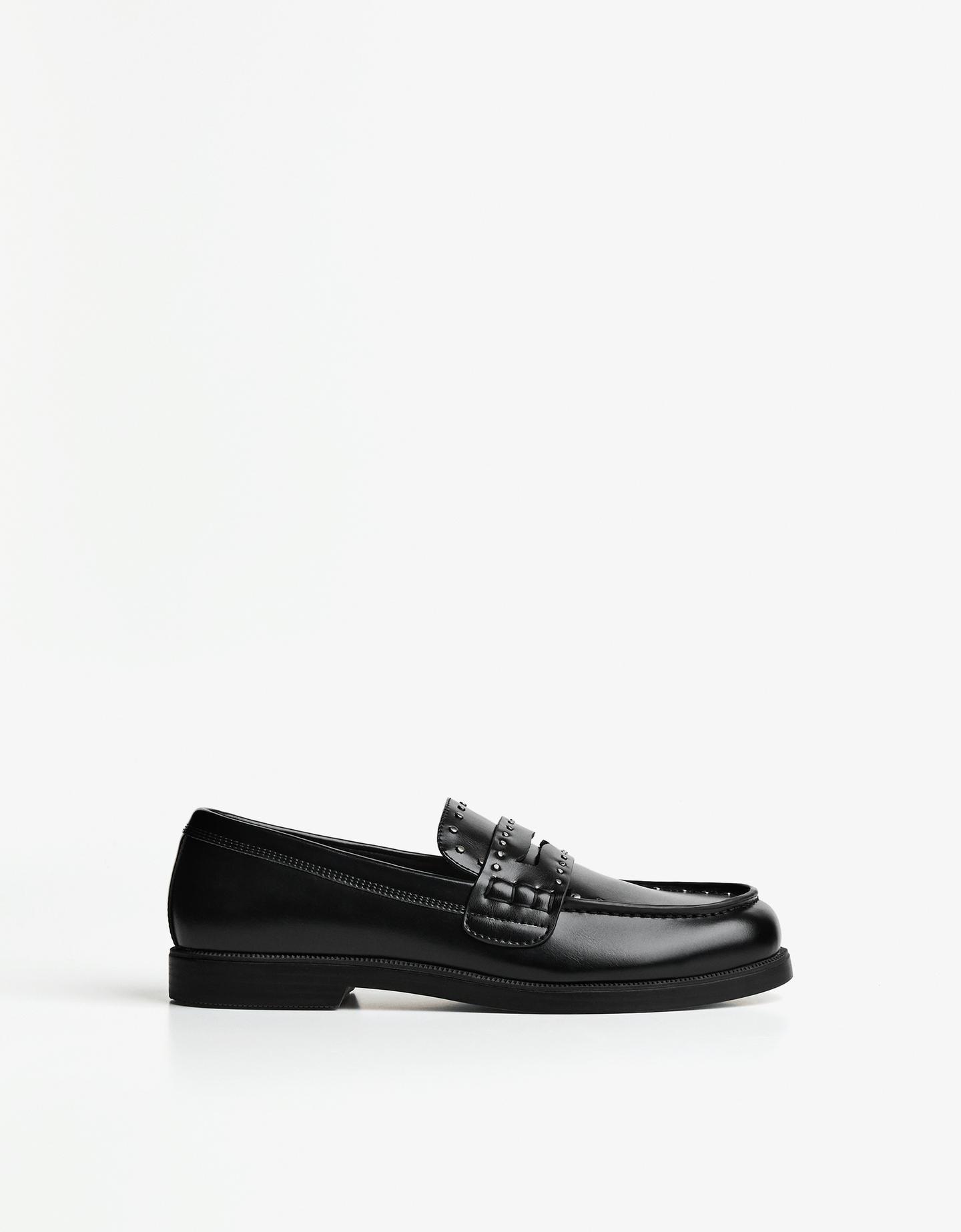 Bershka Mocasín Tachas Hombre 46 Negro