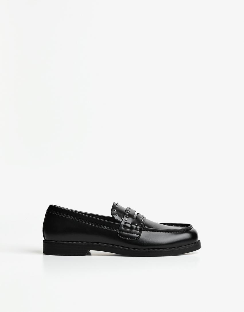 Mocassim tachas-Preto-0