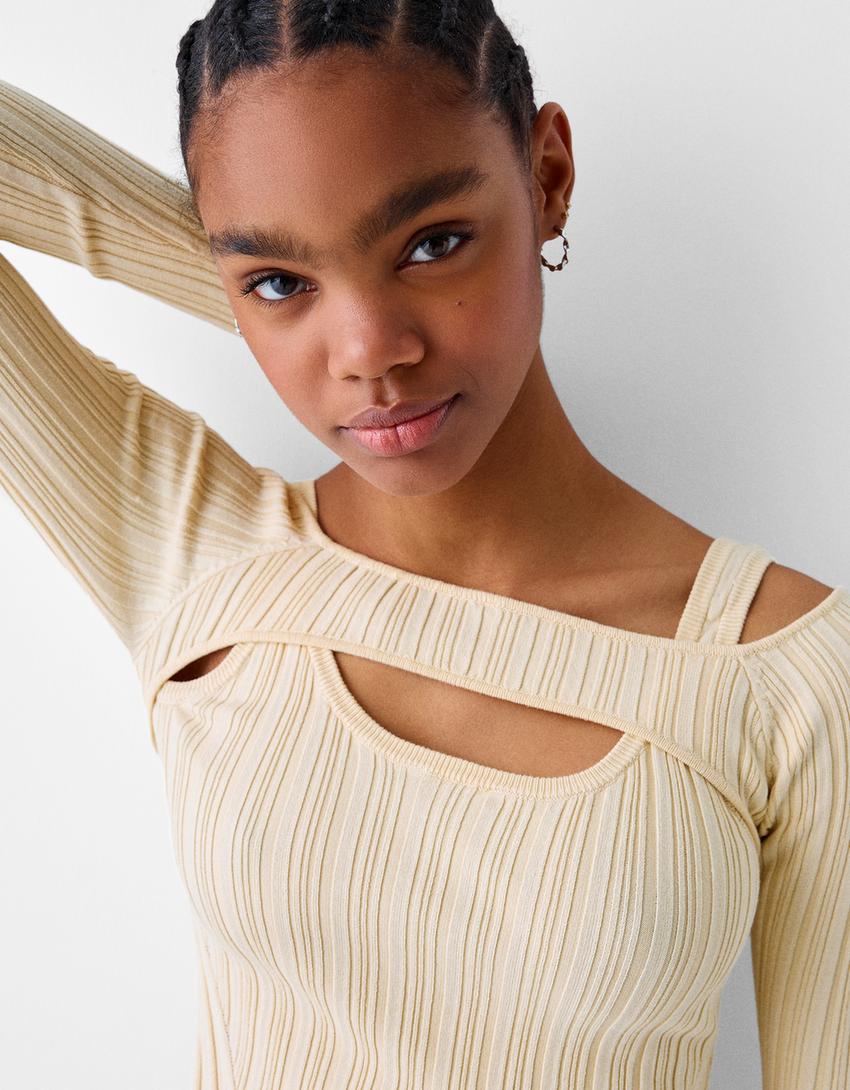 سويتر بأكمام طويلة-كريمي-2