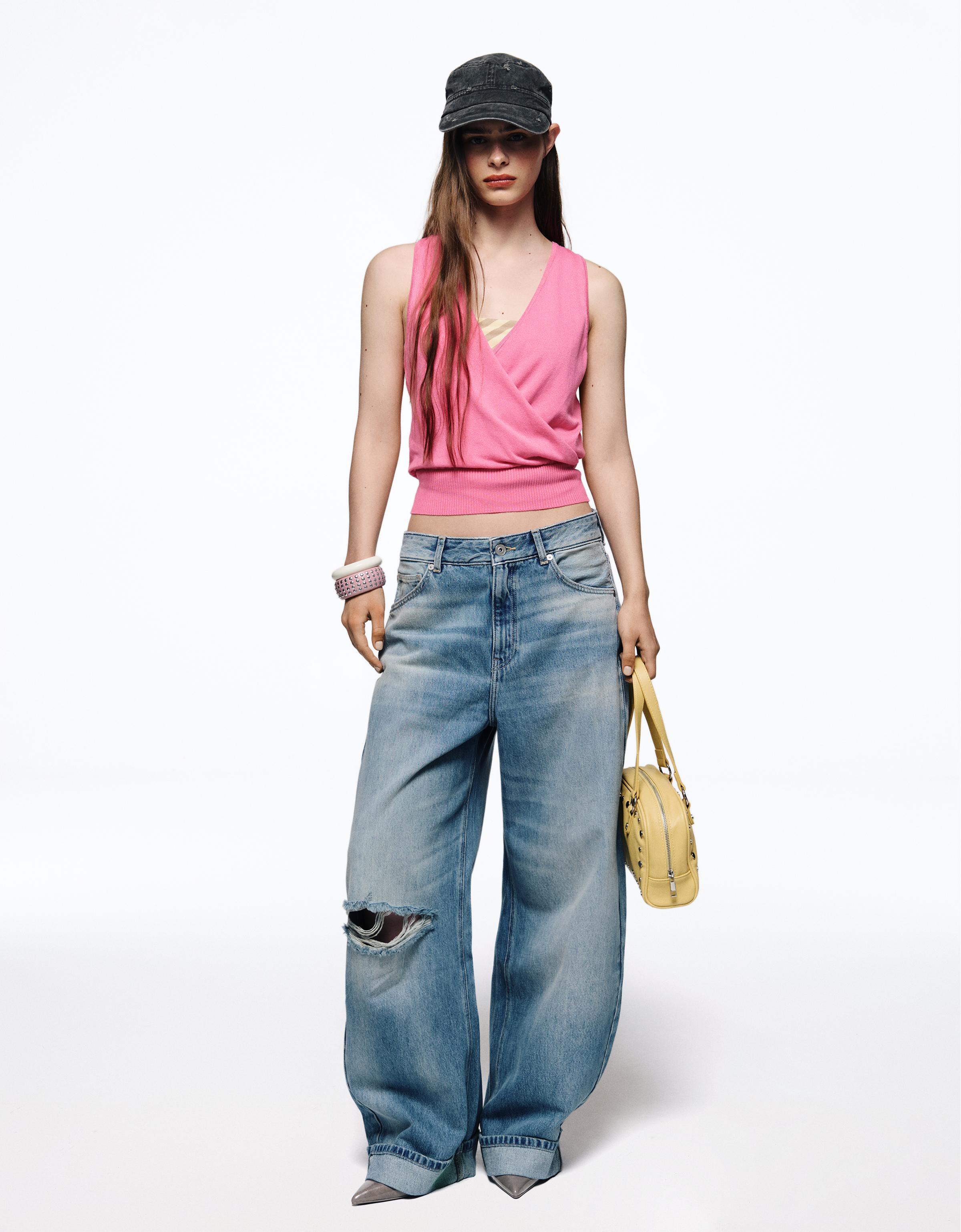 Distressed arkası tokalı balloon fit jean - Görsel 28