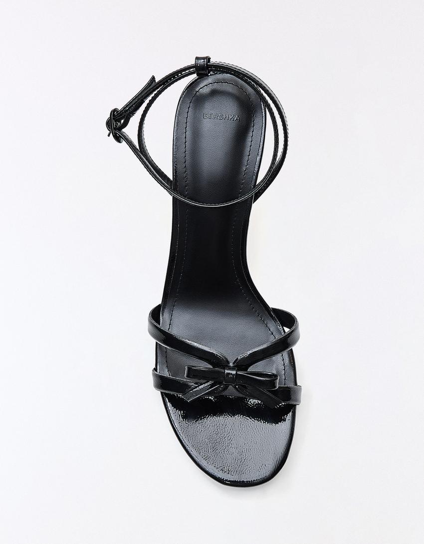 Sandales à talon avec nœud-Noir
