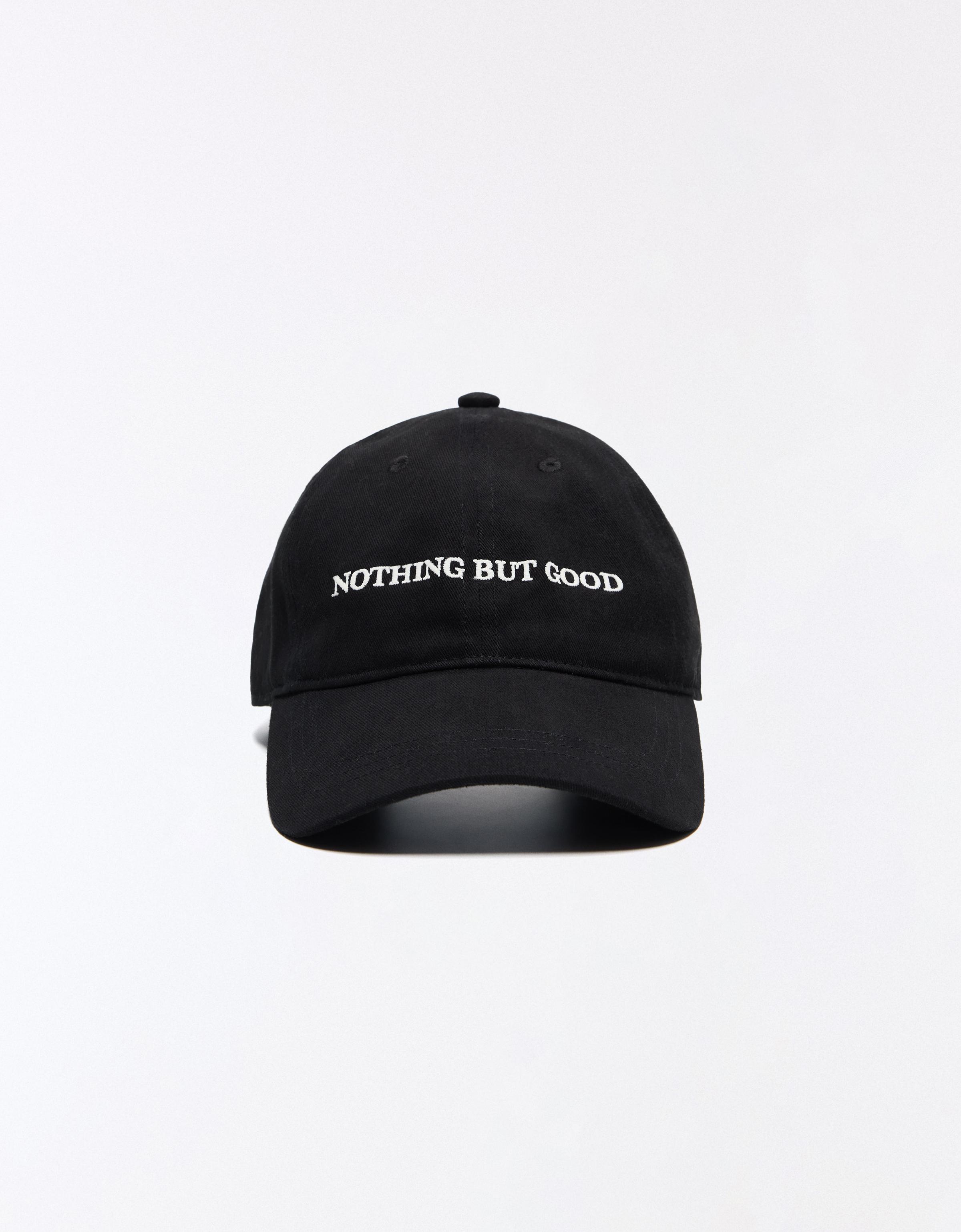 Embroidered cap — Black