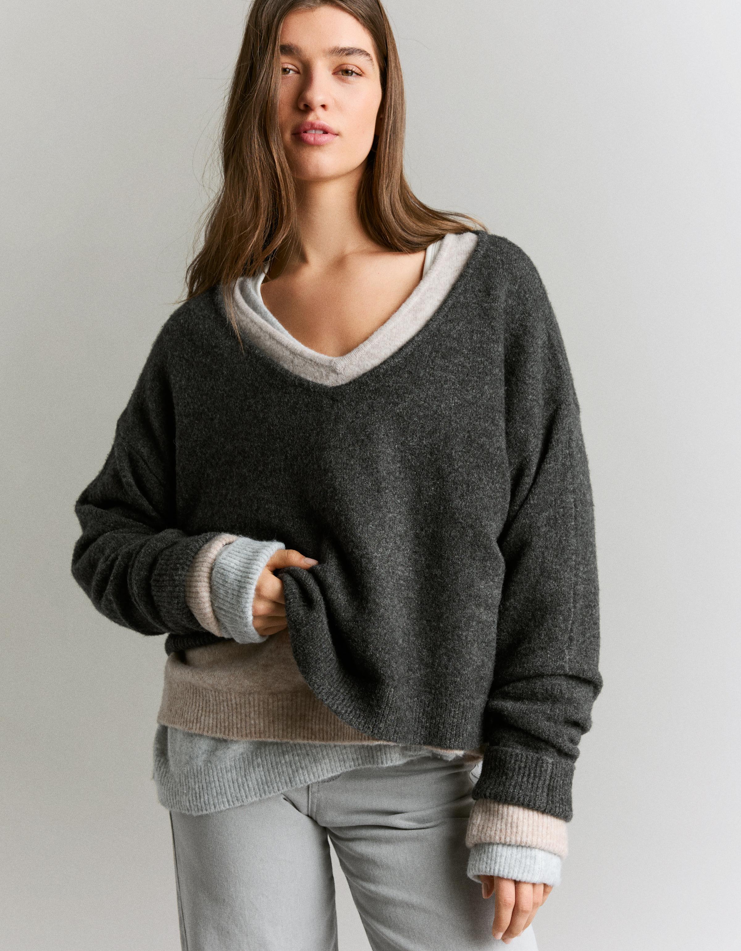 V yaka yumuşak dokulu kazak - Görsel 34