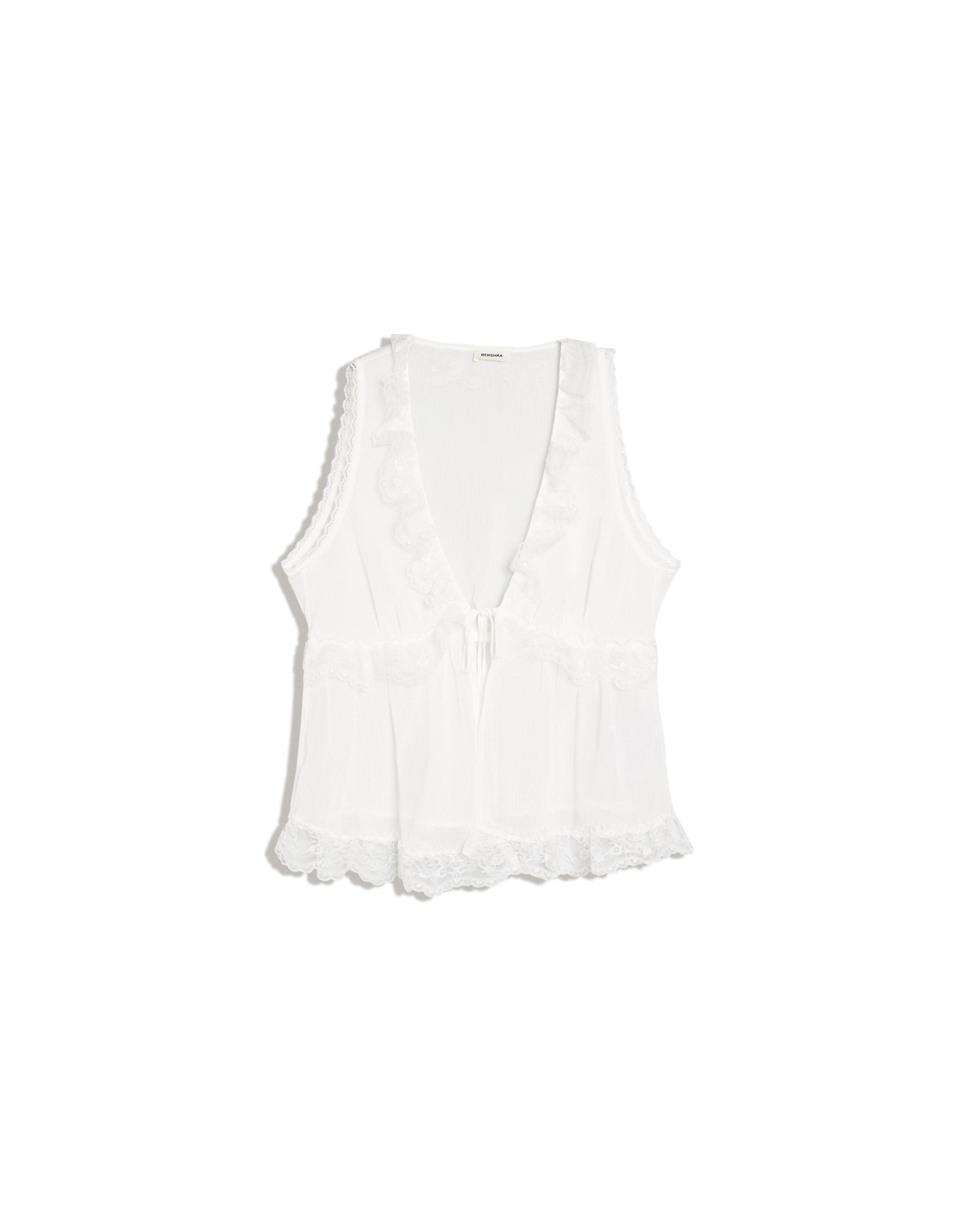 Romantic lace top — White