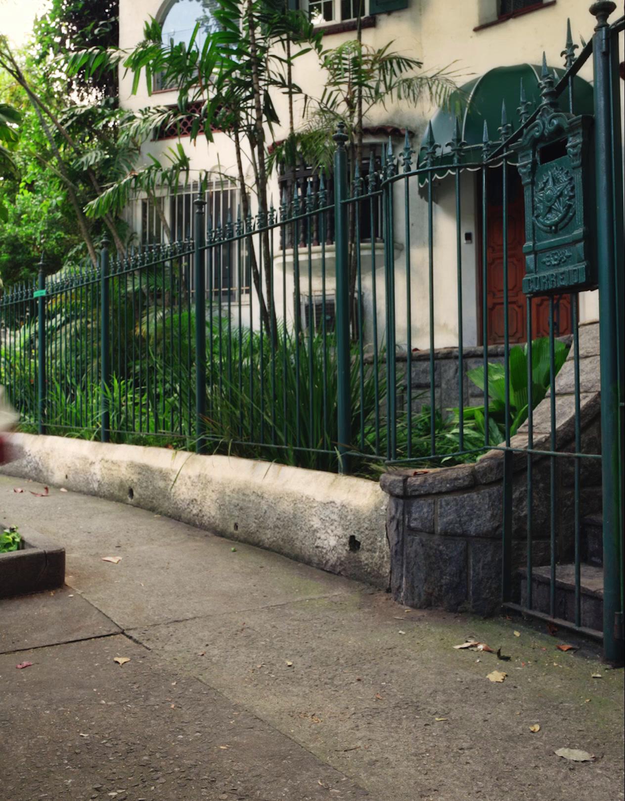 Kapüşonlu desenli ceket - Görsel 17