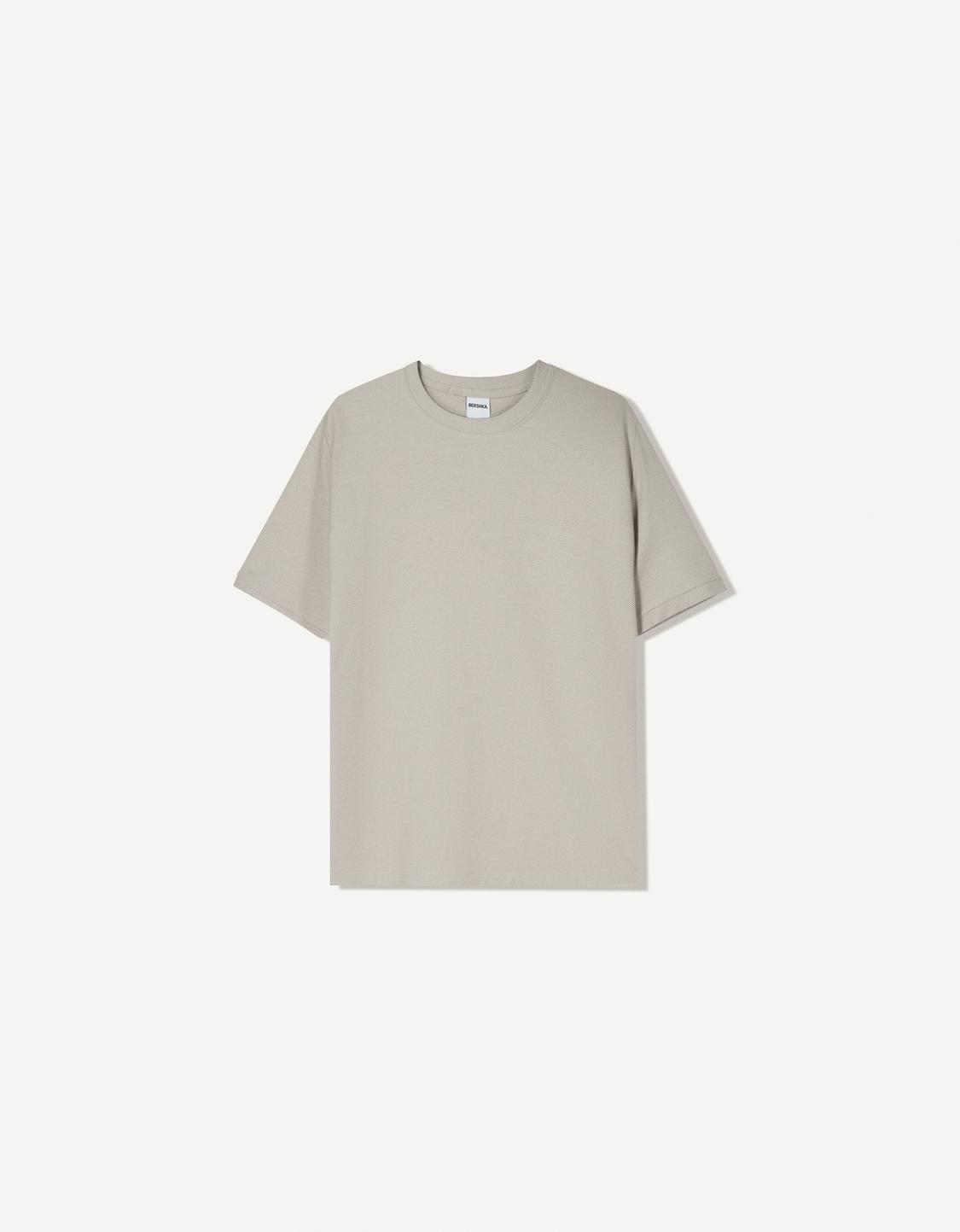 Textured short sleeve T-shirt
