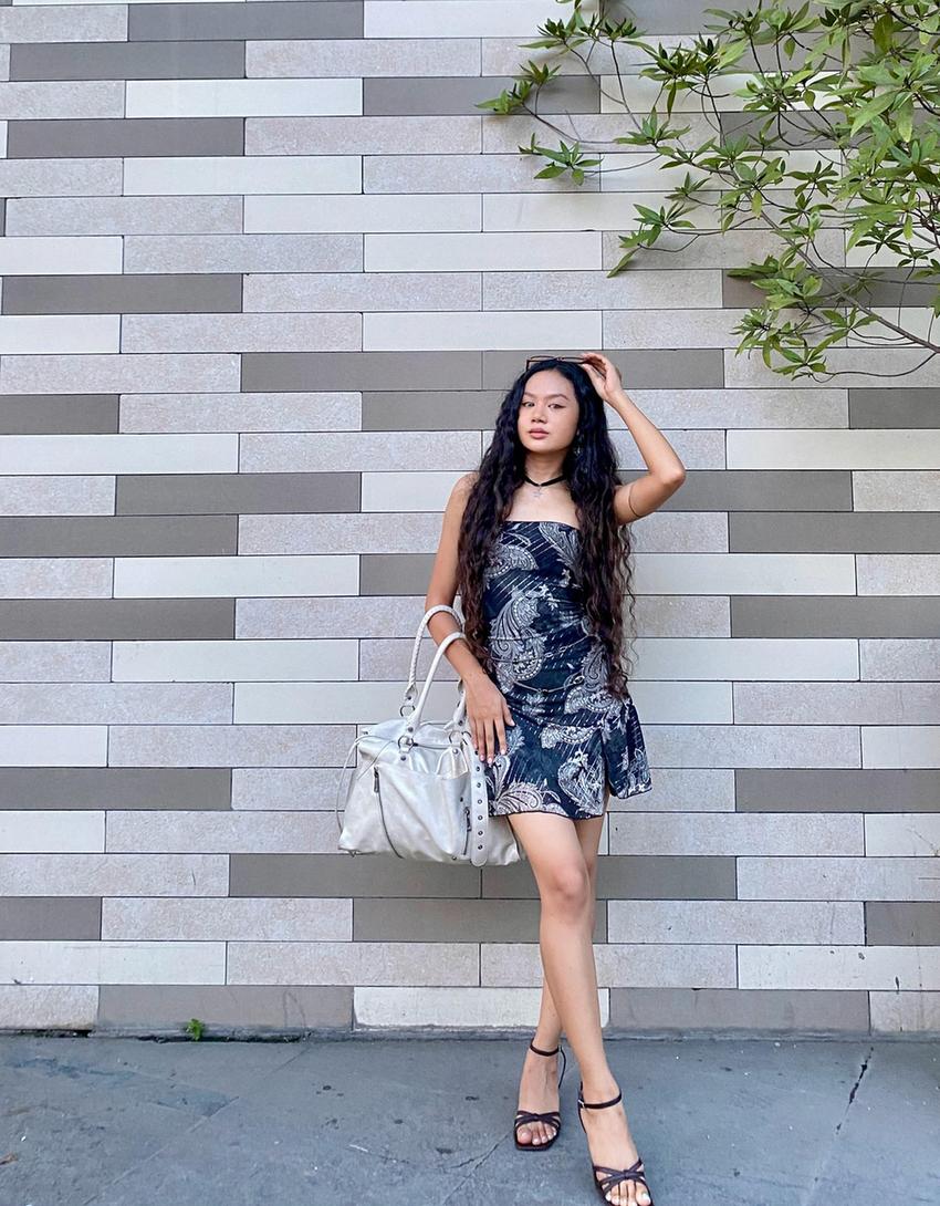 Mini-Bandeaukleid aus Tüll mit Print-Schwarz-1
