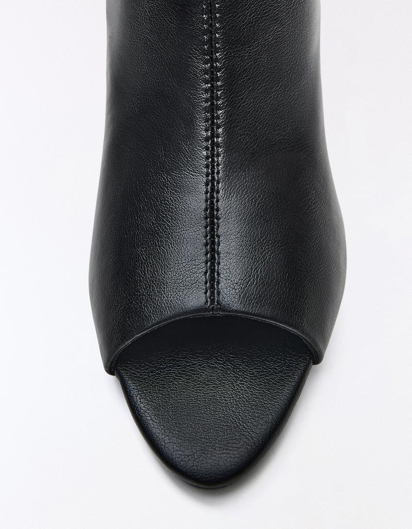 PEEP TOE TOPUKLU BOT-SİYAH