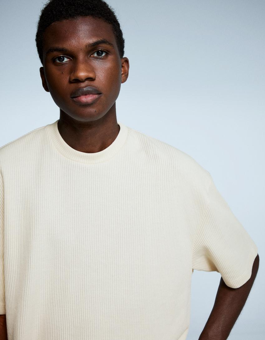 Textured short sleeve T-shirt-Off white