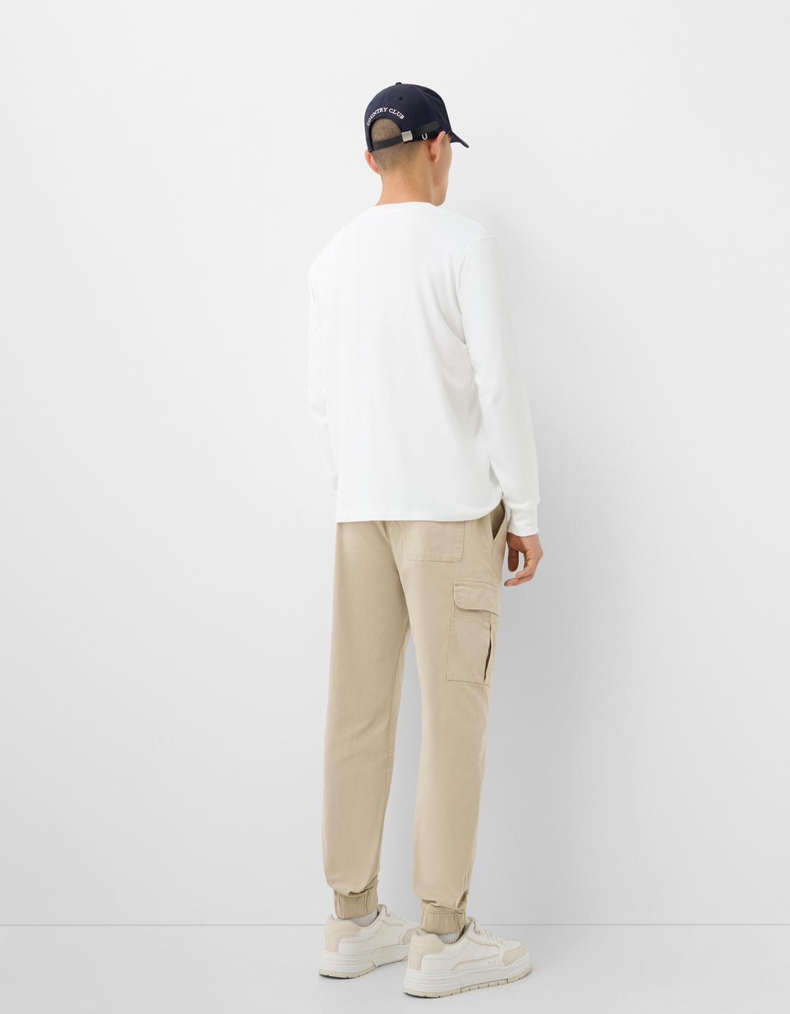 Pantalón jogger cargo