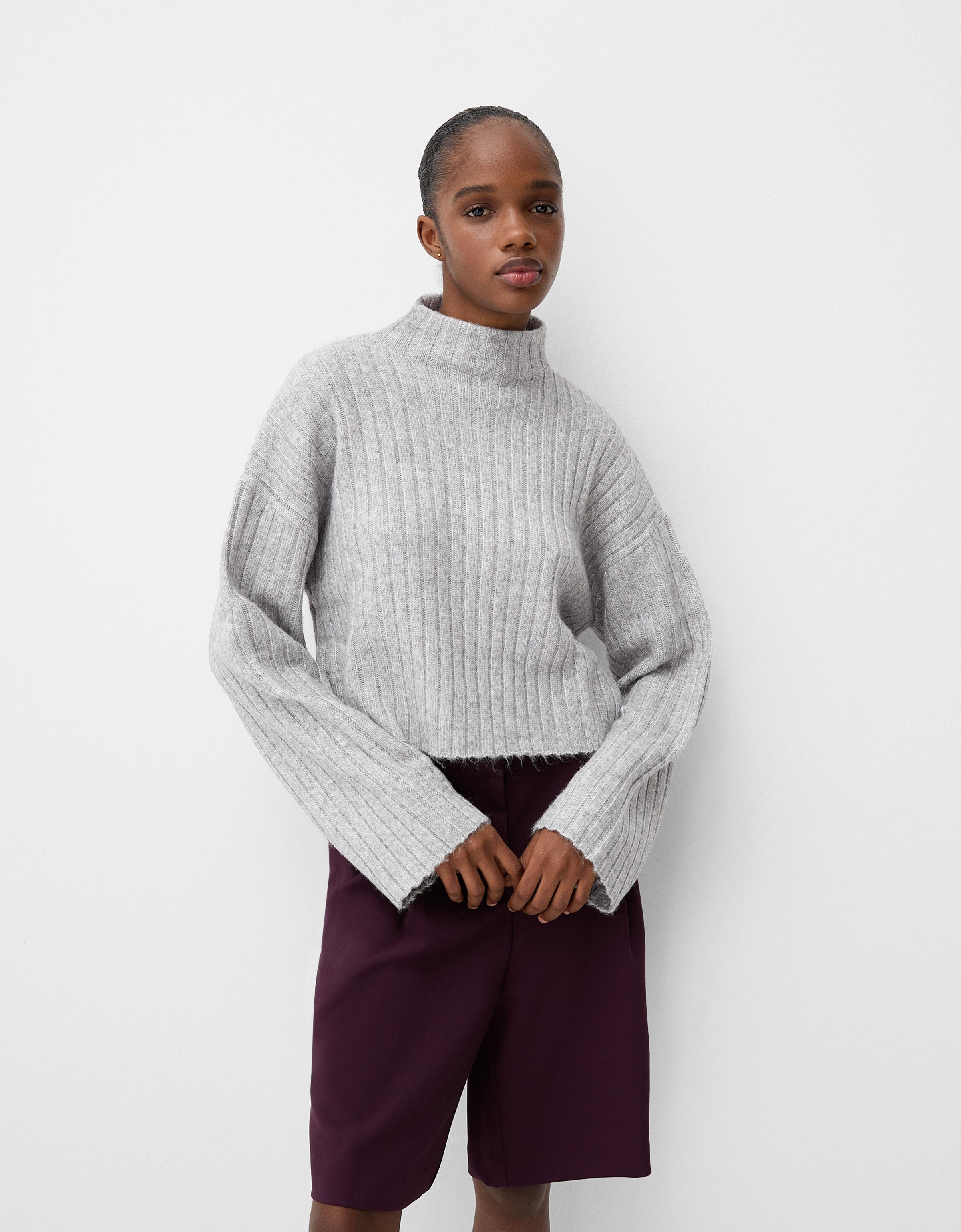 Bershka Cropped-Pullover Im Oversize-Fit Mit Stehkragen Und Rippenmuster Damen M Grau