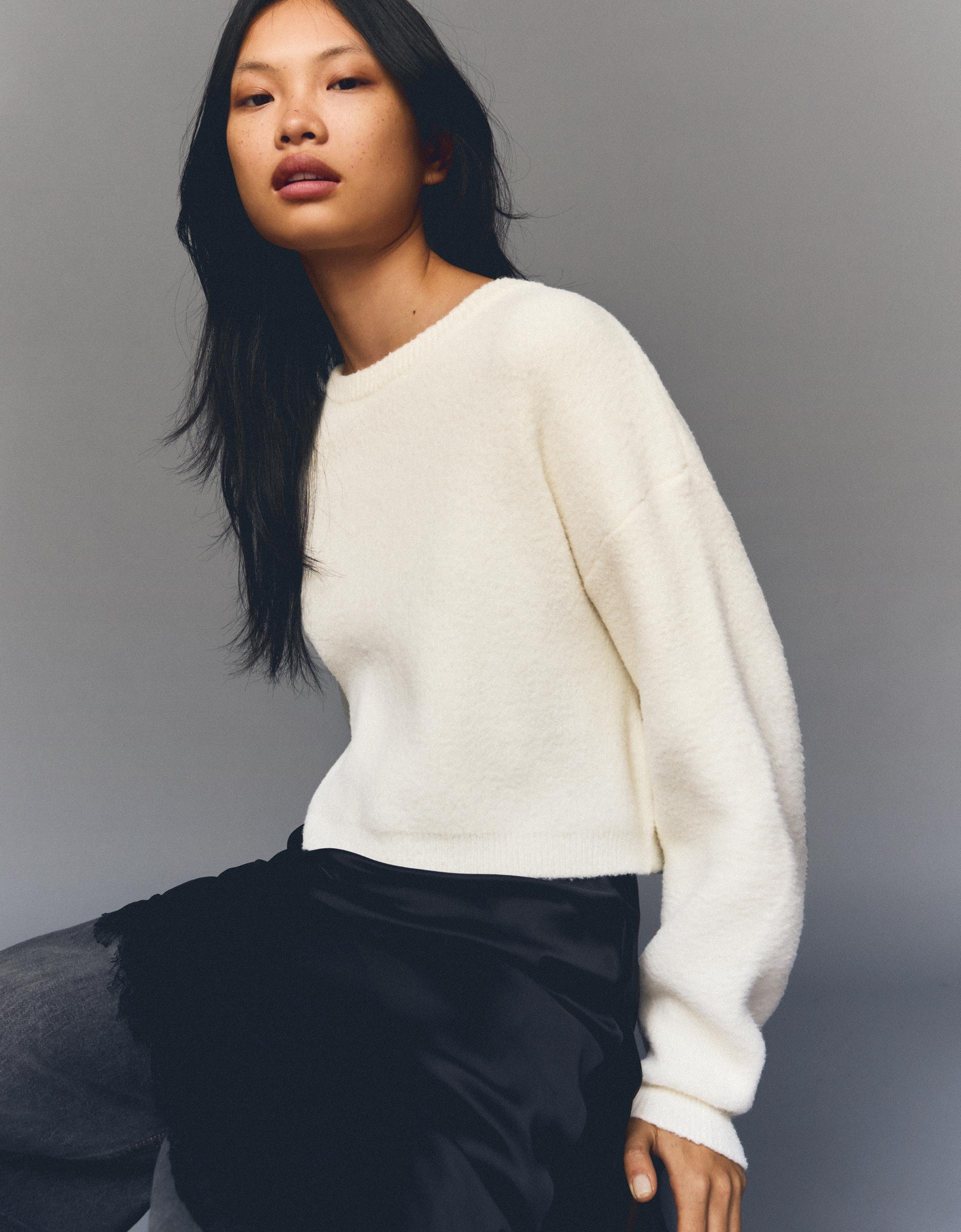 Cropped-Pullover aus Kunstfell Tops und Bodys Damen Bershka