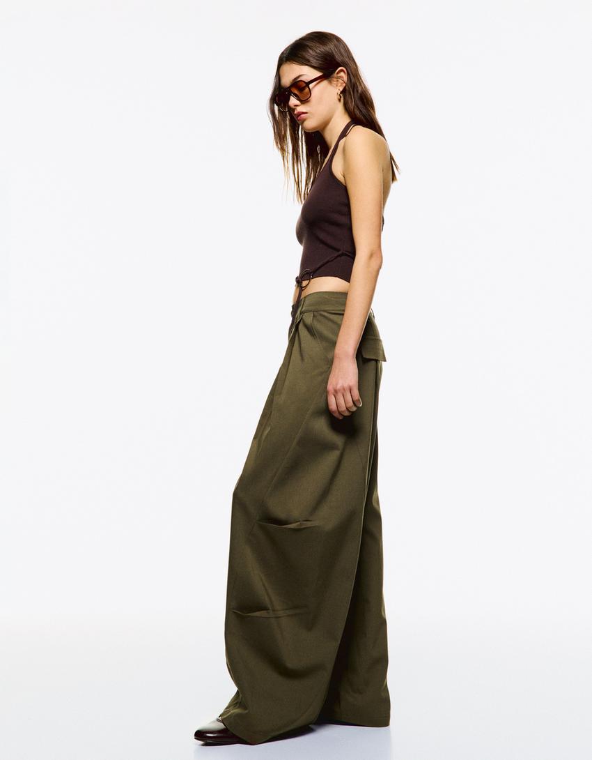 Baggy parachute pants