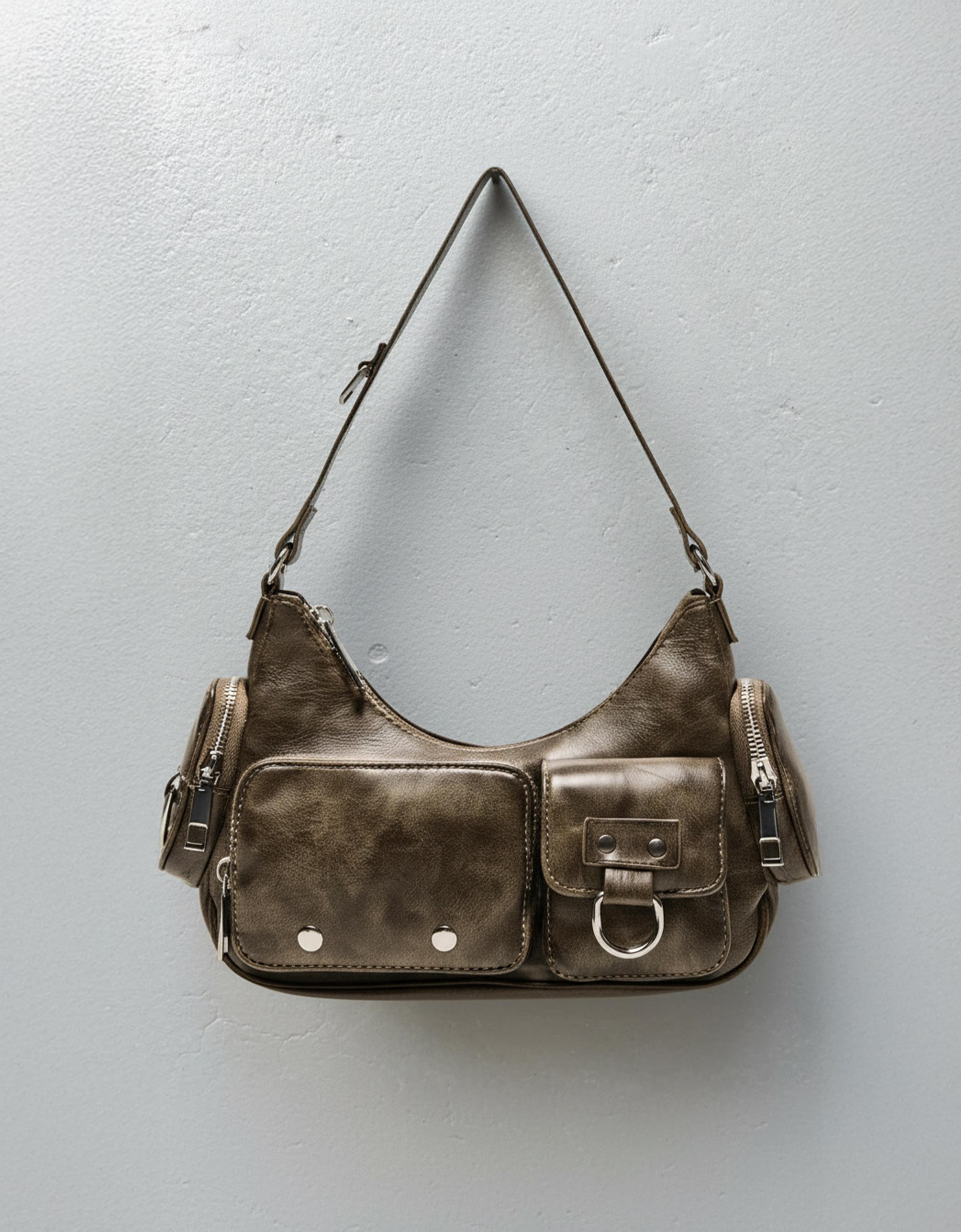 Multi-pocket shoulder bag — Dark grey
