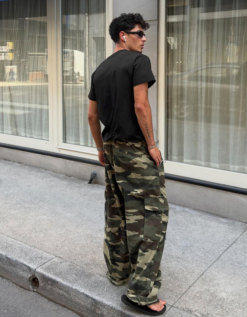 Pantalón baggy cargo-Kaki