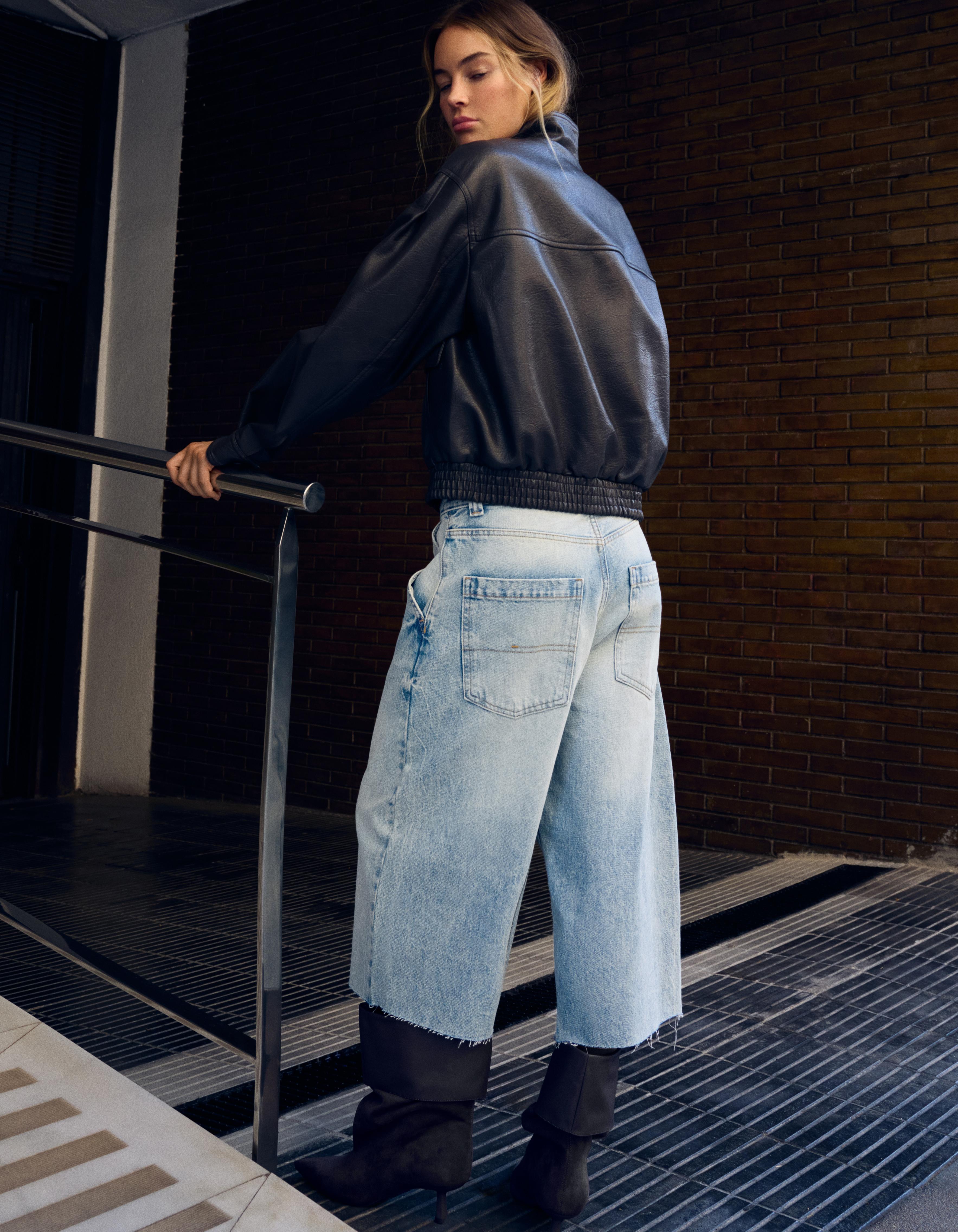 Denim skater jorts — Light blue