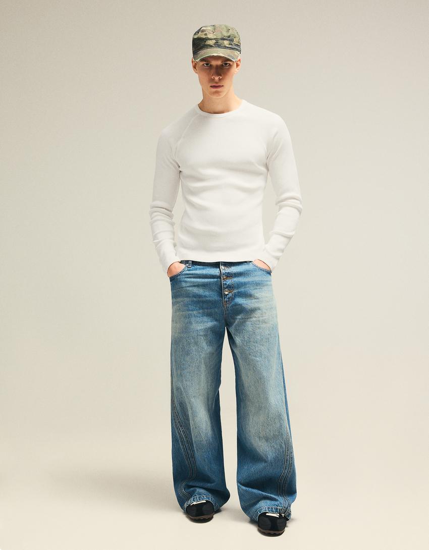 Slim-fit long-sleeved T-shirt-White