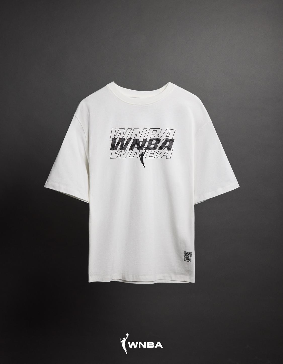 WNBA short sleeve T-shirt