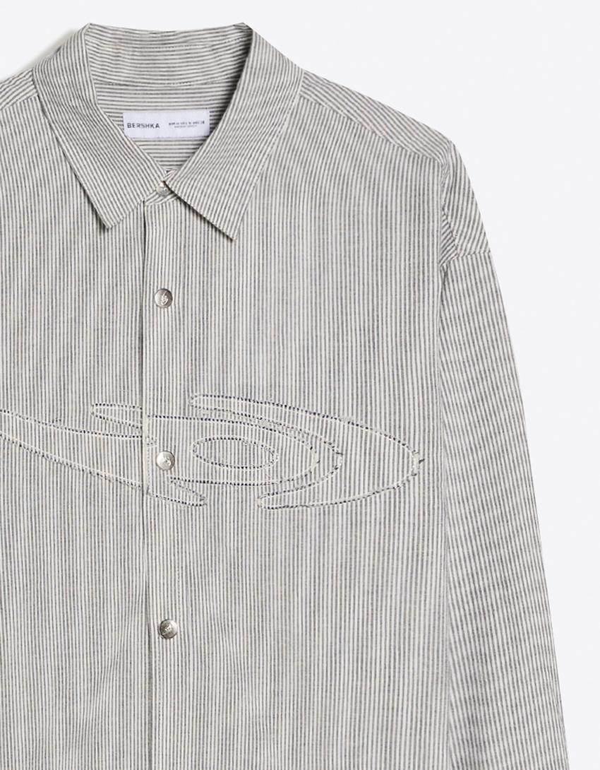 Camisa de manga comprida listrada OUT OF CORE-Branco / Preto