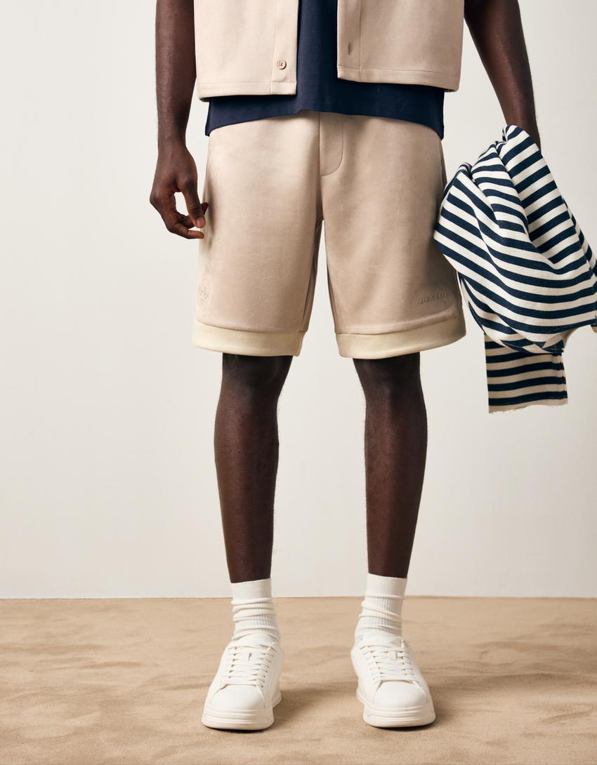 DUNLOP faux suede skater Bermuda shorts-Sand
