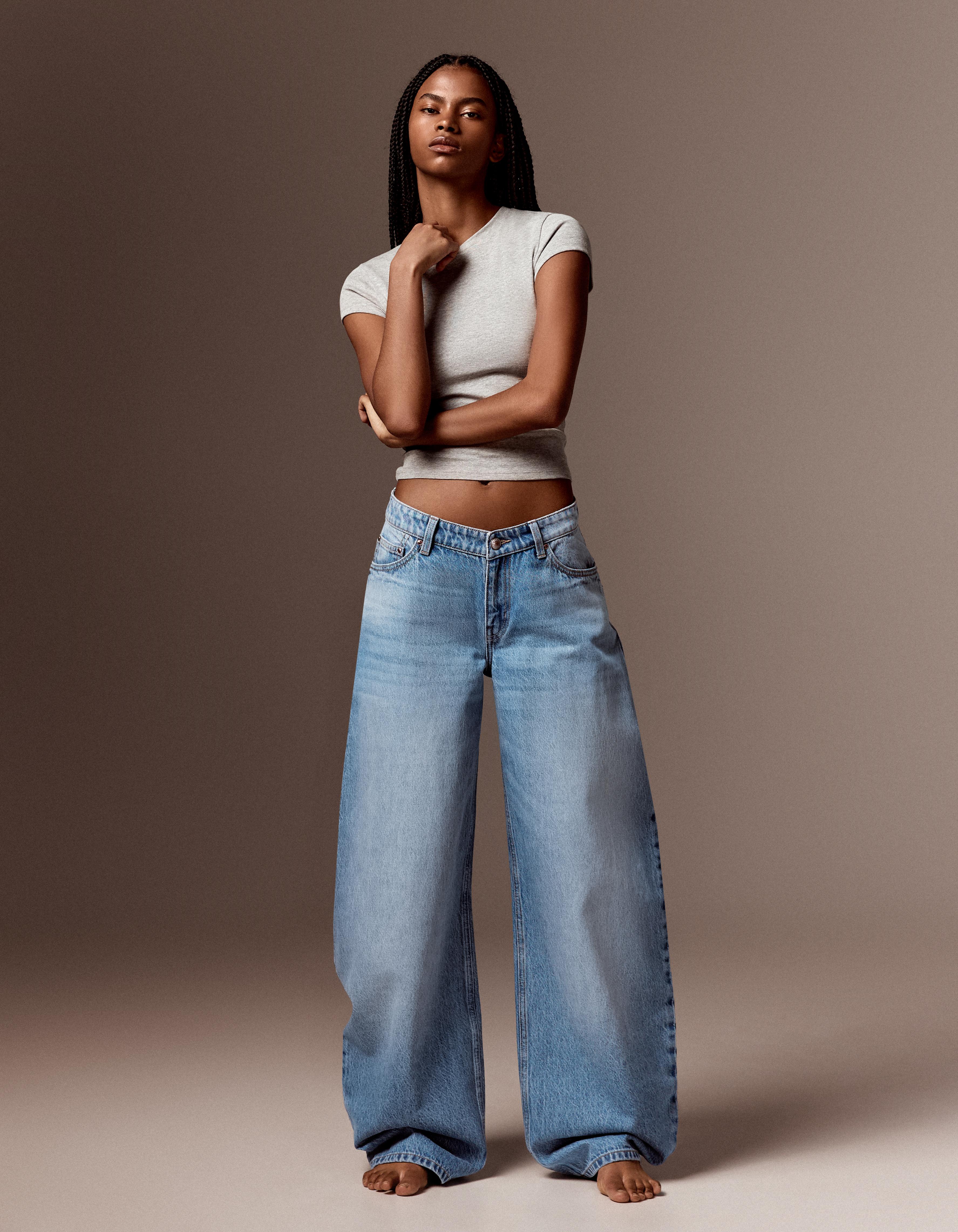 High-waist barrel jeans — Light blue