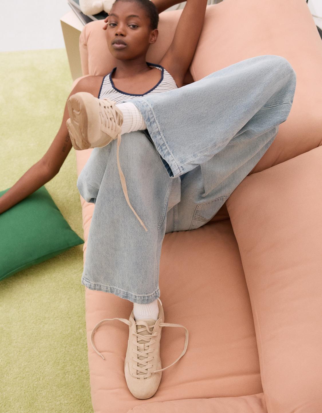 Trainers with thin soles