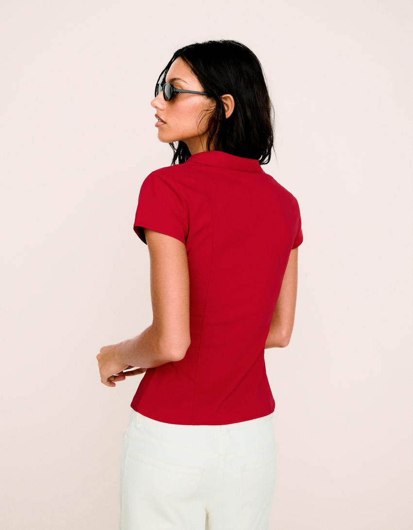 Camisa de manga curta com zíper-Vermelho