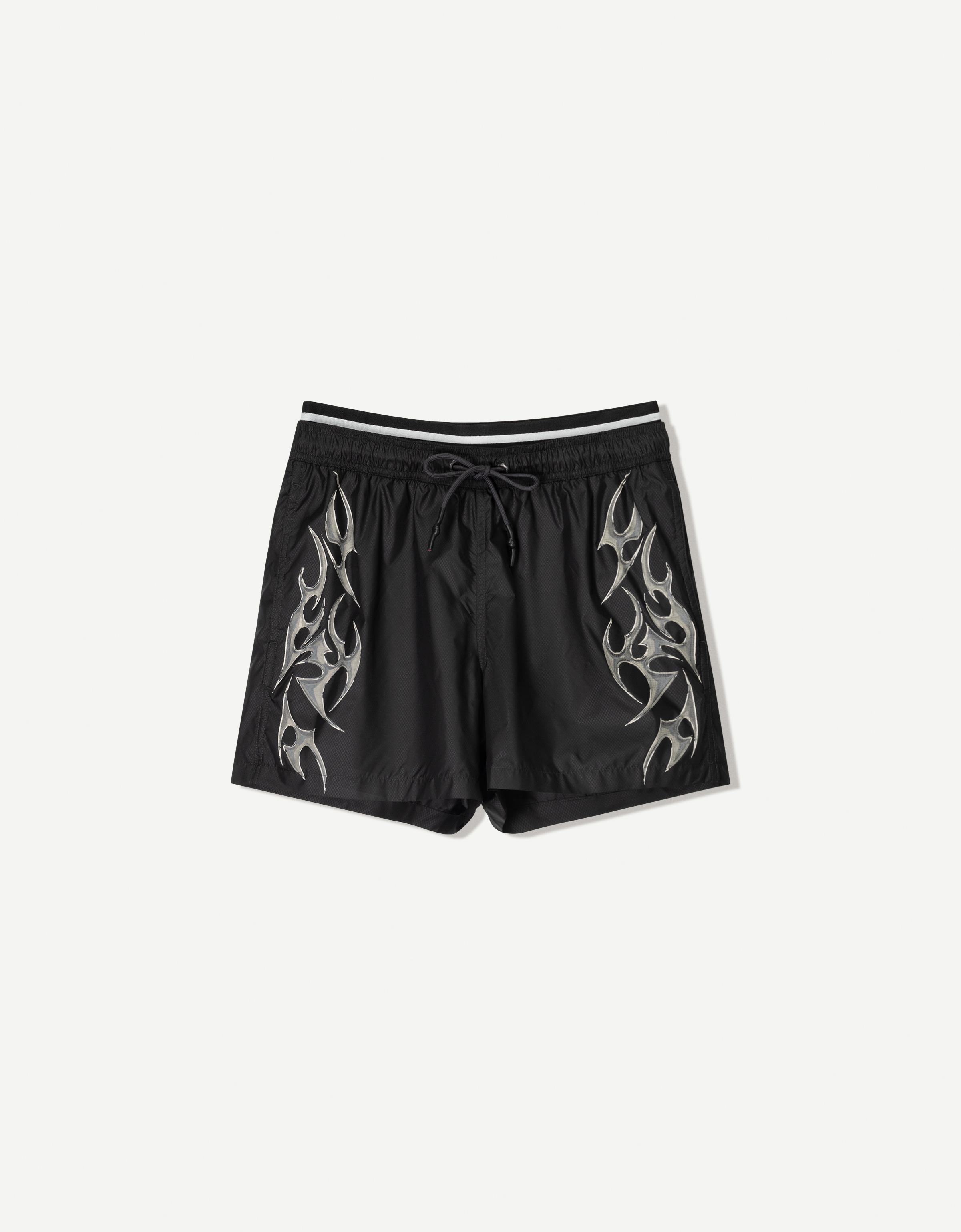 Thumbnail - Bershka Badeshorts Mit Doppeltem Bund Und Print Herren Xl Schwarz