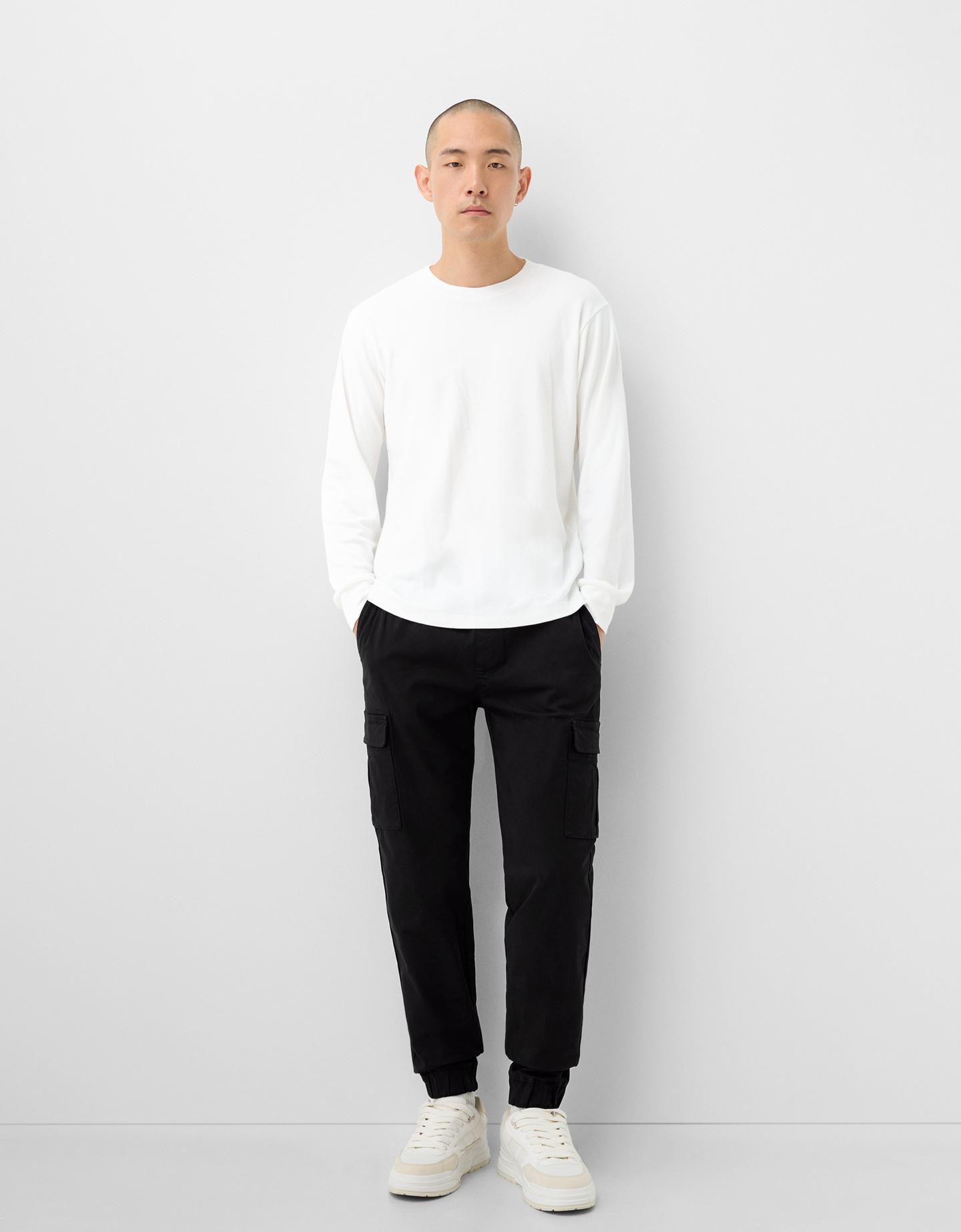 Bershka spodnie jogger cargo czarny