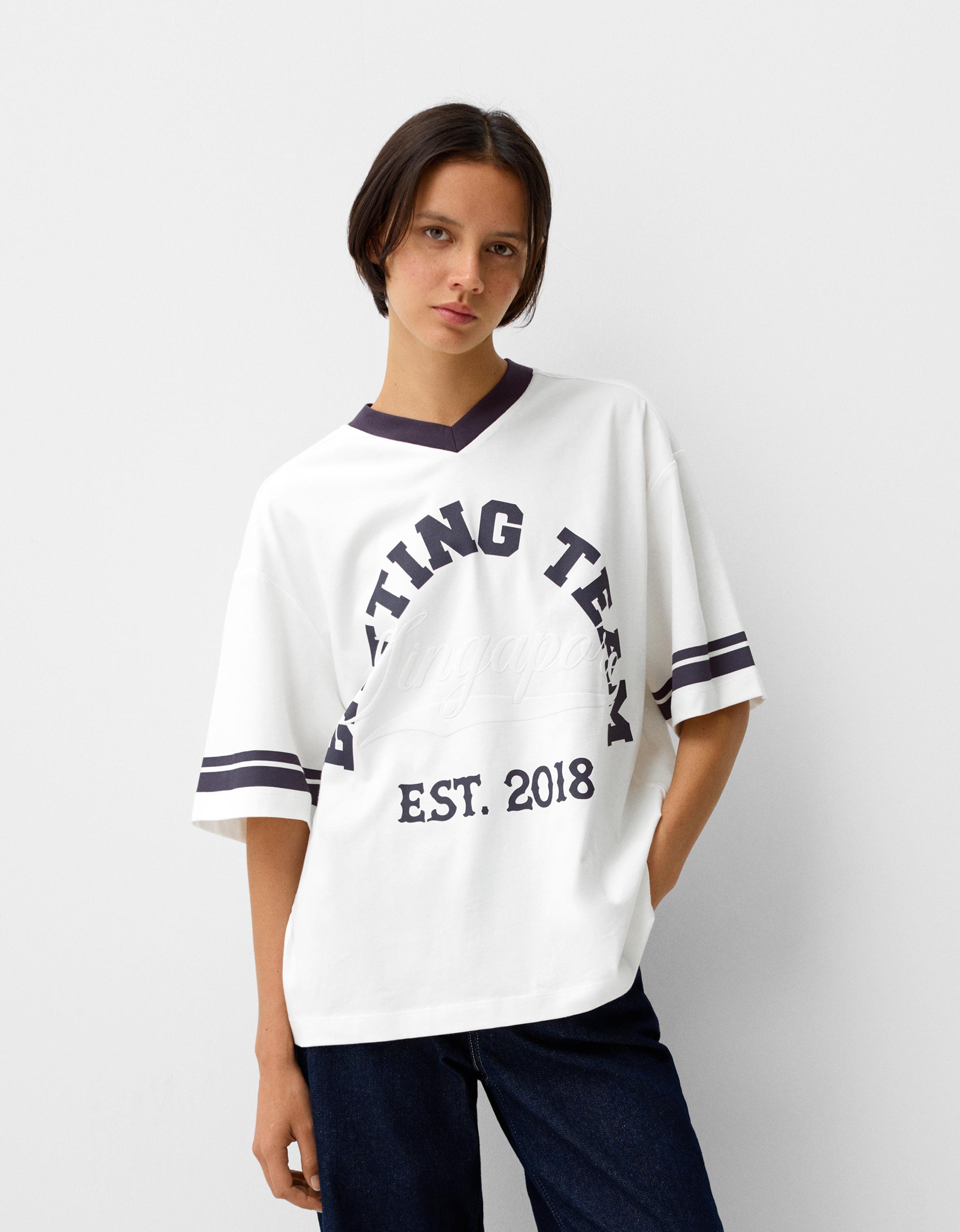 Bershka Sportliches T-Shirt Mit Kurzen Ärmeln Damen M Grbrochenes Weiss