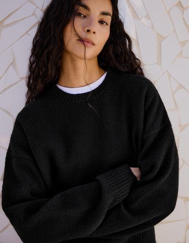 Round neck jumper — Black 3